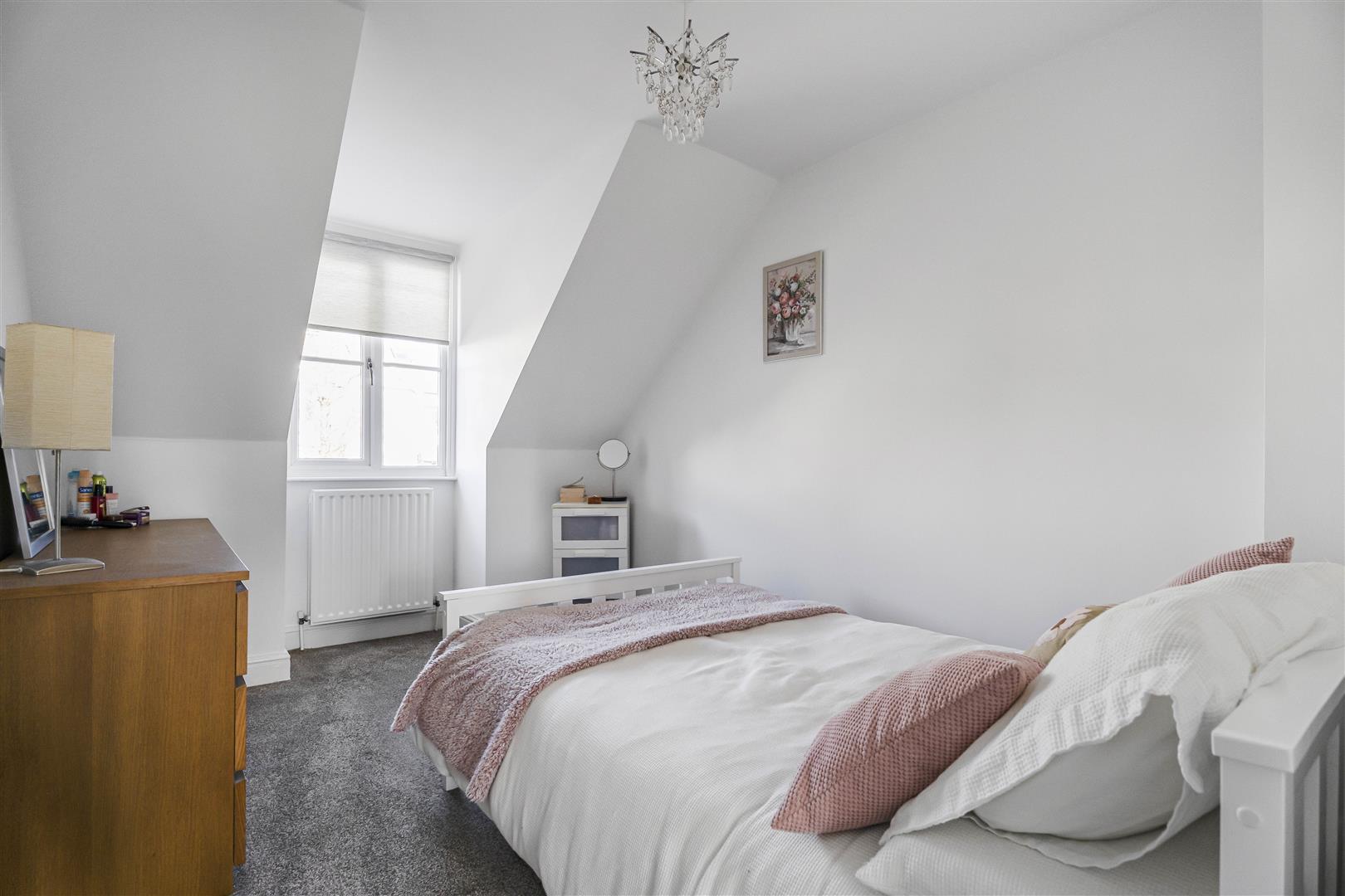 Property Image 0f642355-0456-49c2-b9fe-9e12ddb69475