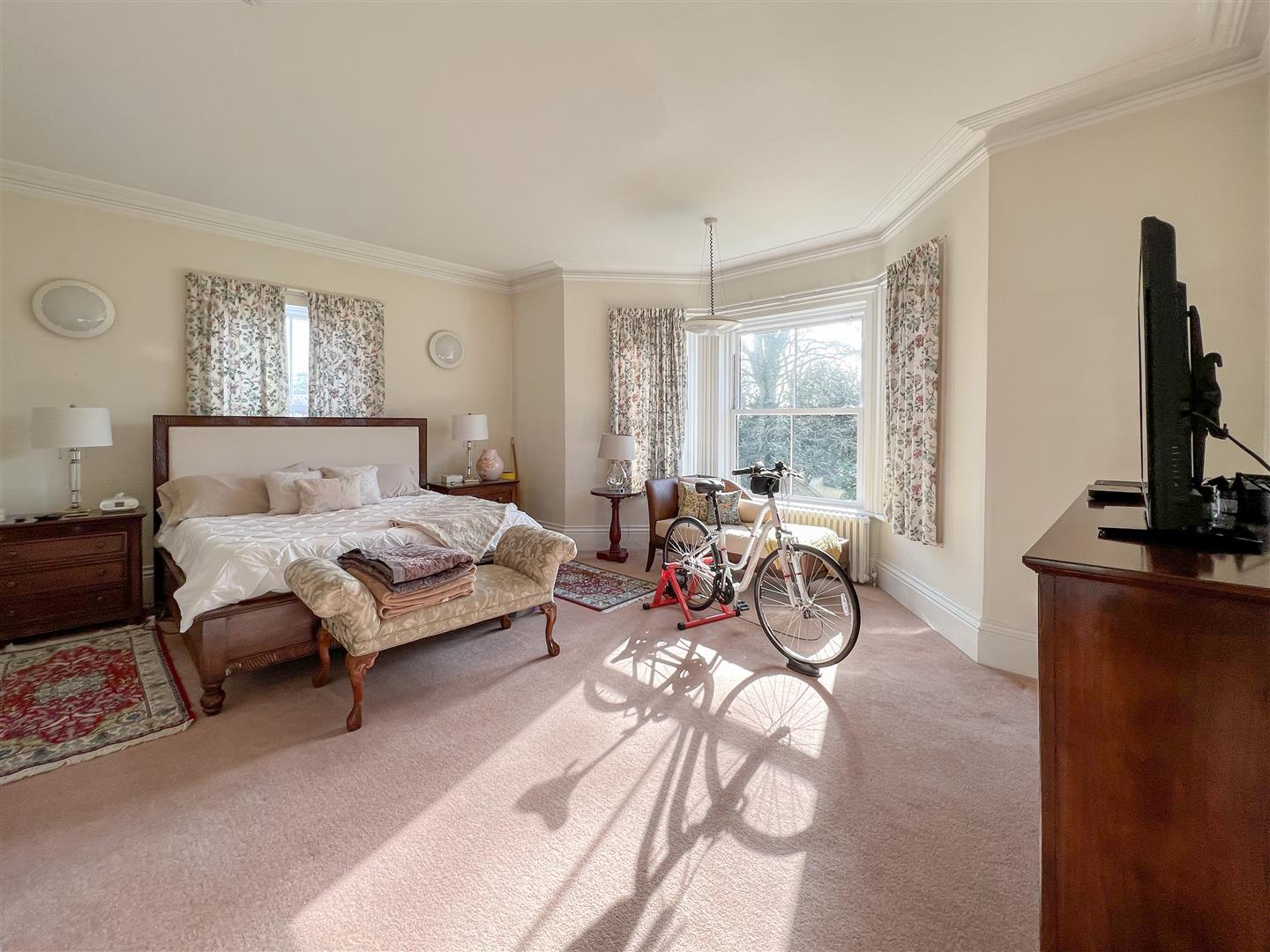 Property Image 0f688edf-1fd3-44fd-8cf1-e7ecc9123b69