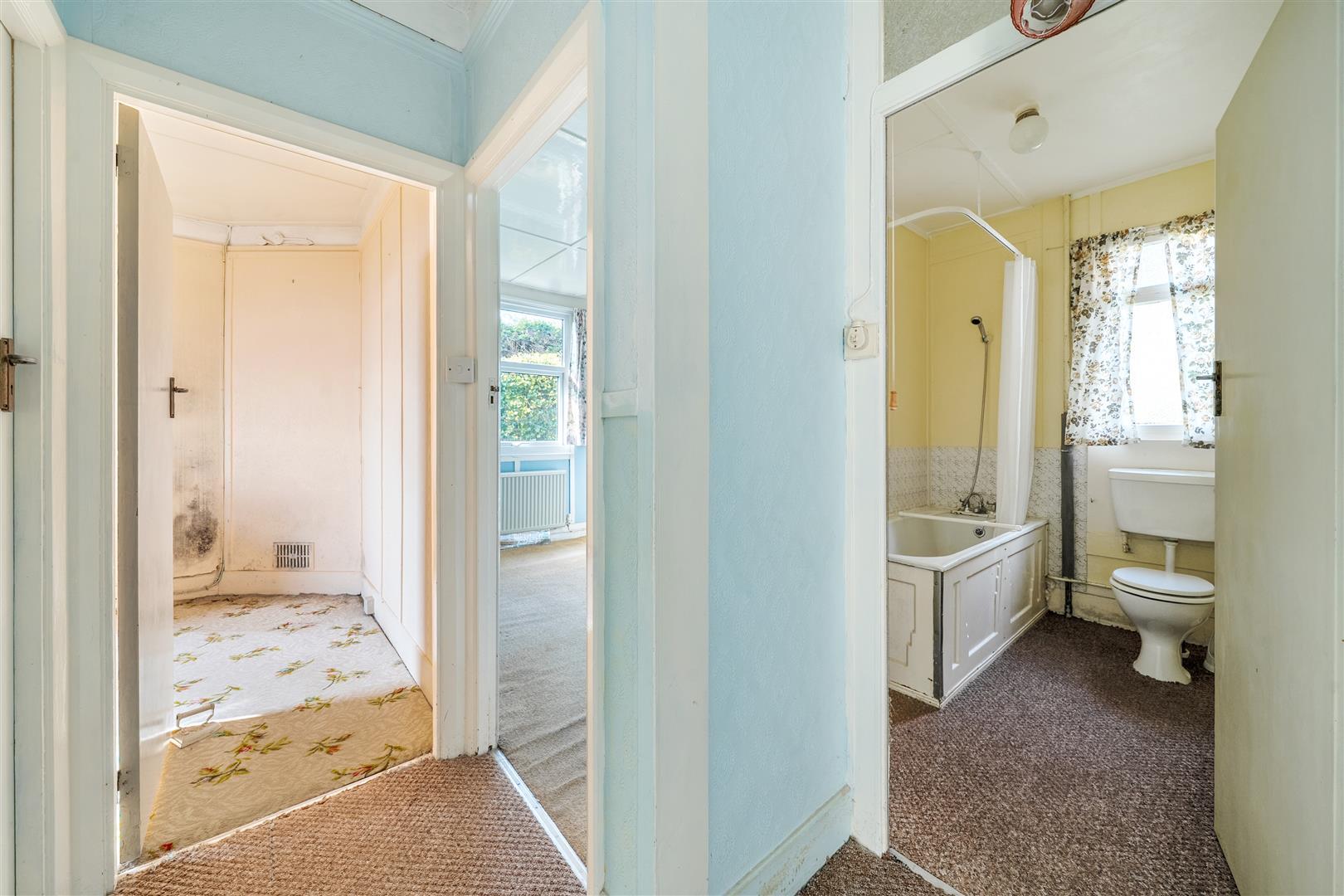 Property Image 0f6923e0-83cf-4a70-9512-b831c0a06a0e