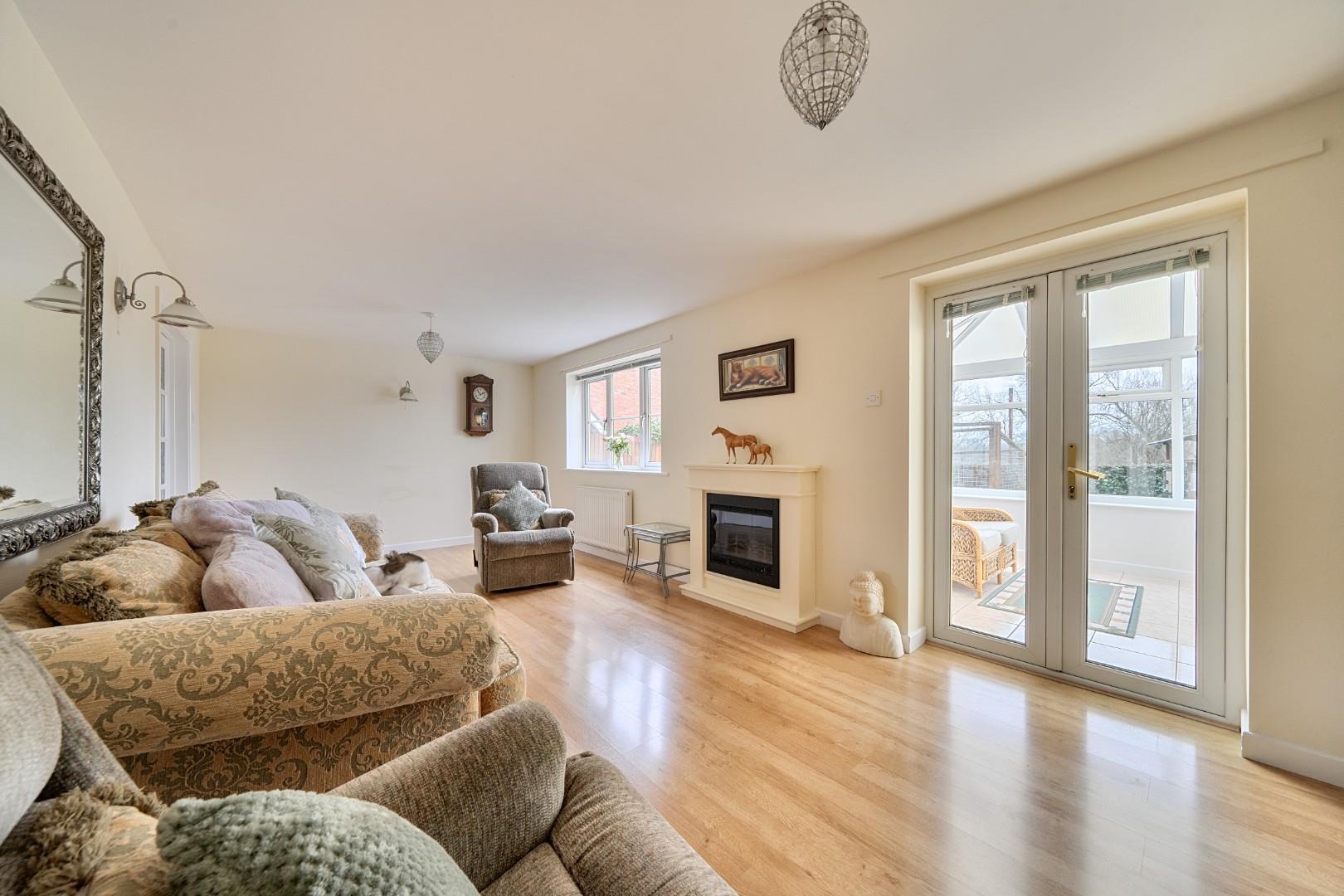 Property Image 0f6b2d91-de11-41ad-b353-c8db3a19a194