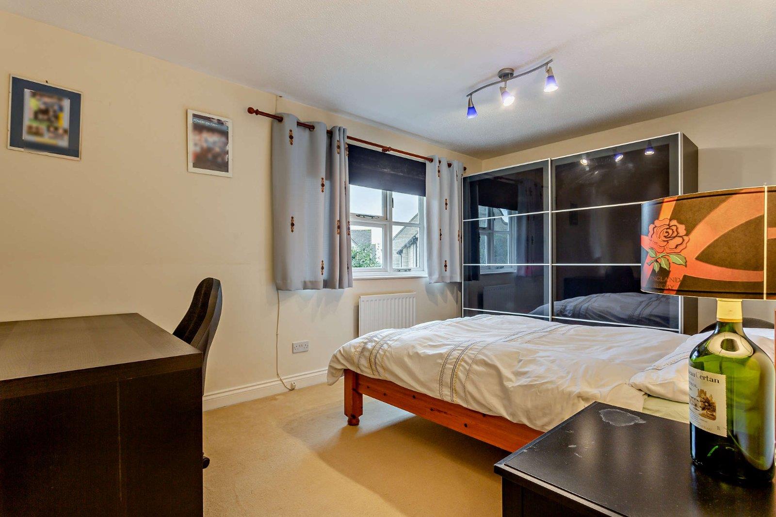 Property Image 0f6bcf37-49f8-4c48-ad3c-9bddf85a5bfb