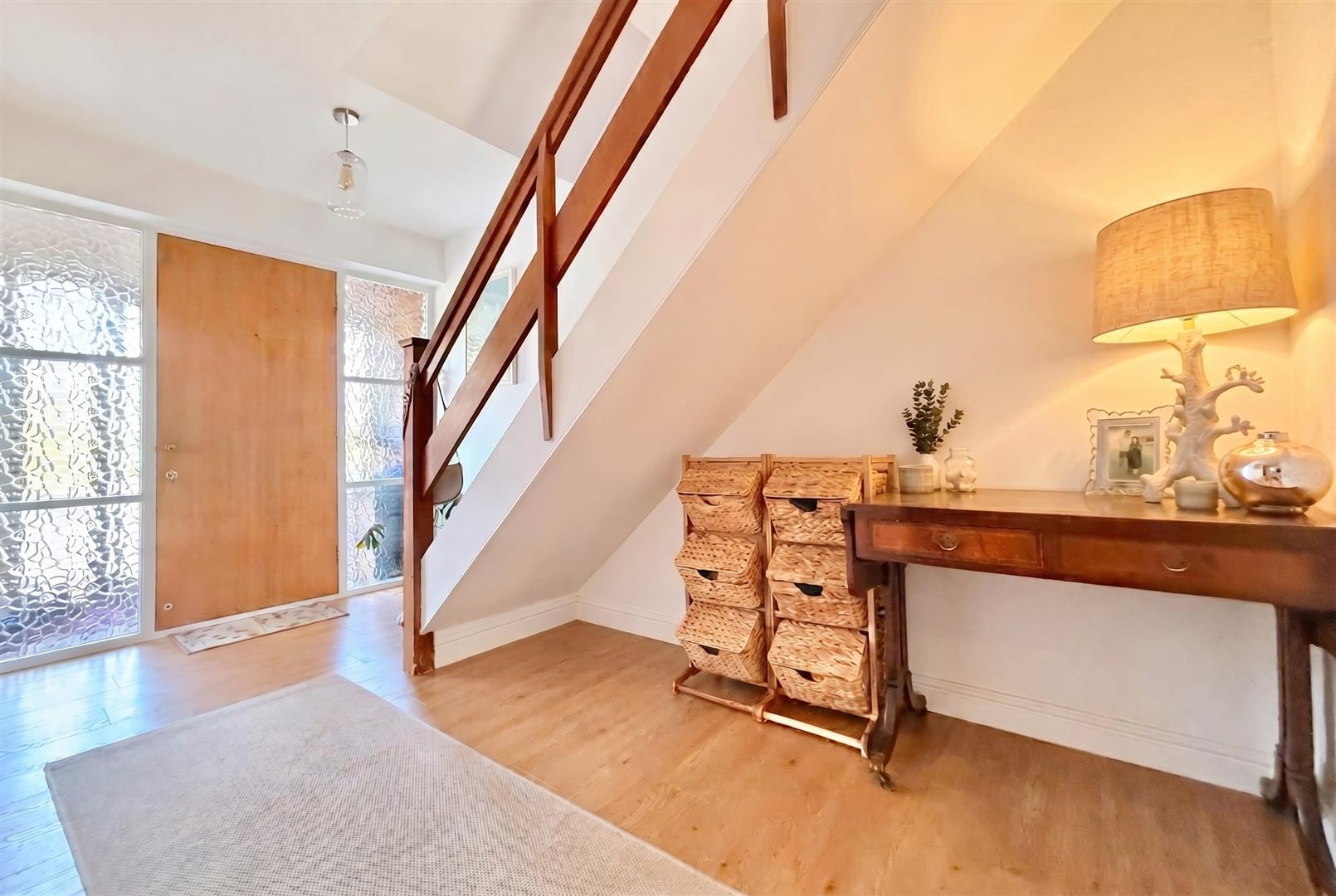Property Image 0f7aabf9-e10e-4b2c-9097-982672b09641