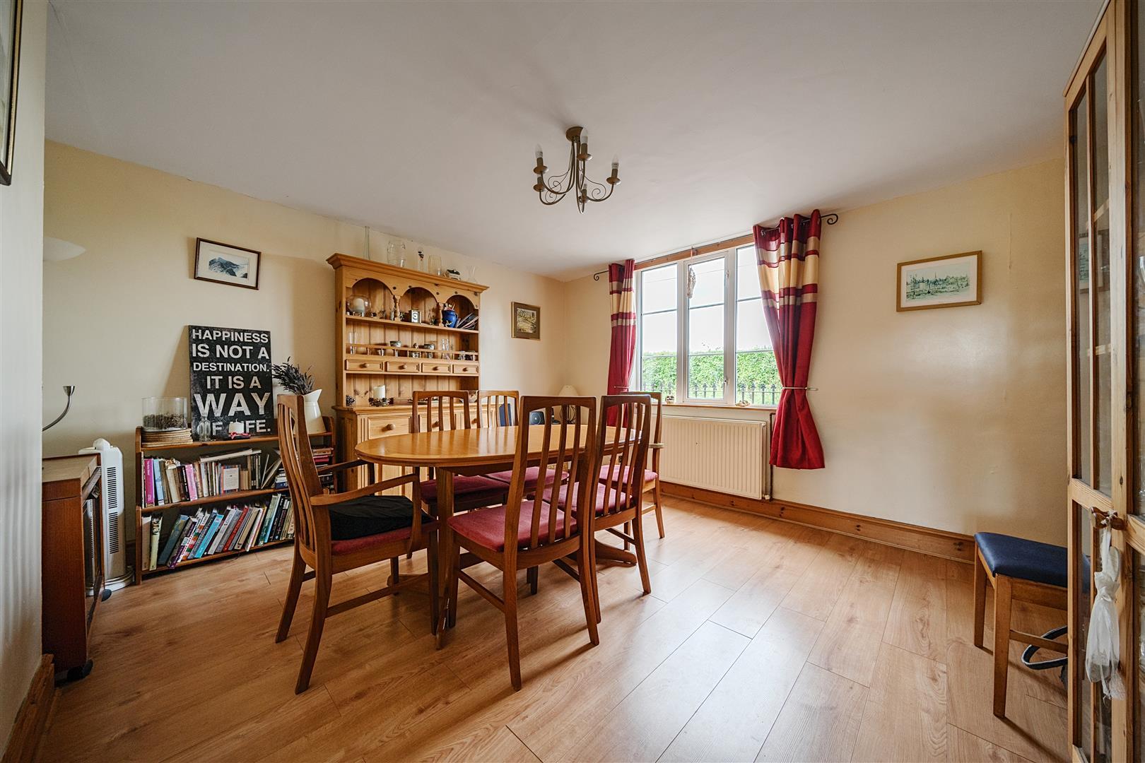 Property Image 0f814ed7-967c-4210-a105-30ff5961f67f