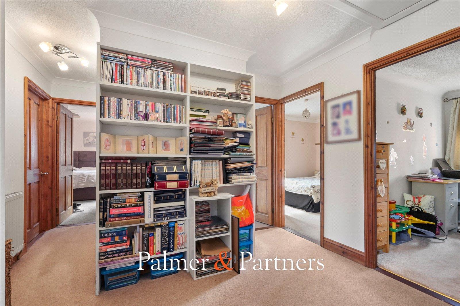 Property Image 0f864f0e-3149-4757-8a2e-a74ae17214f4