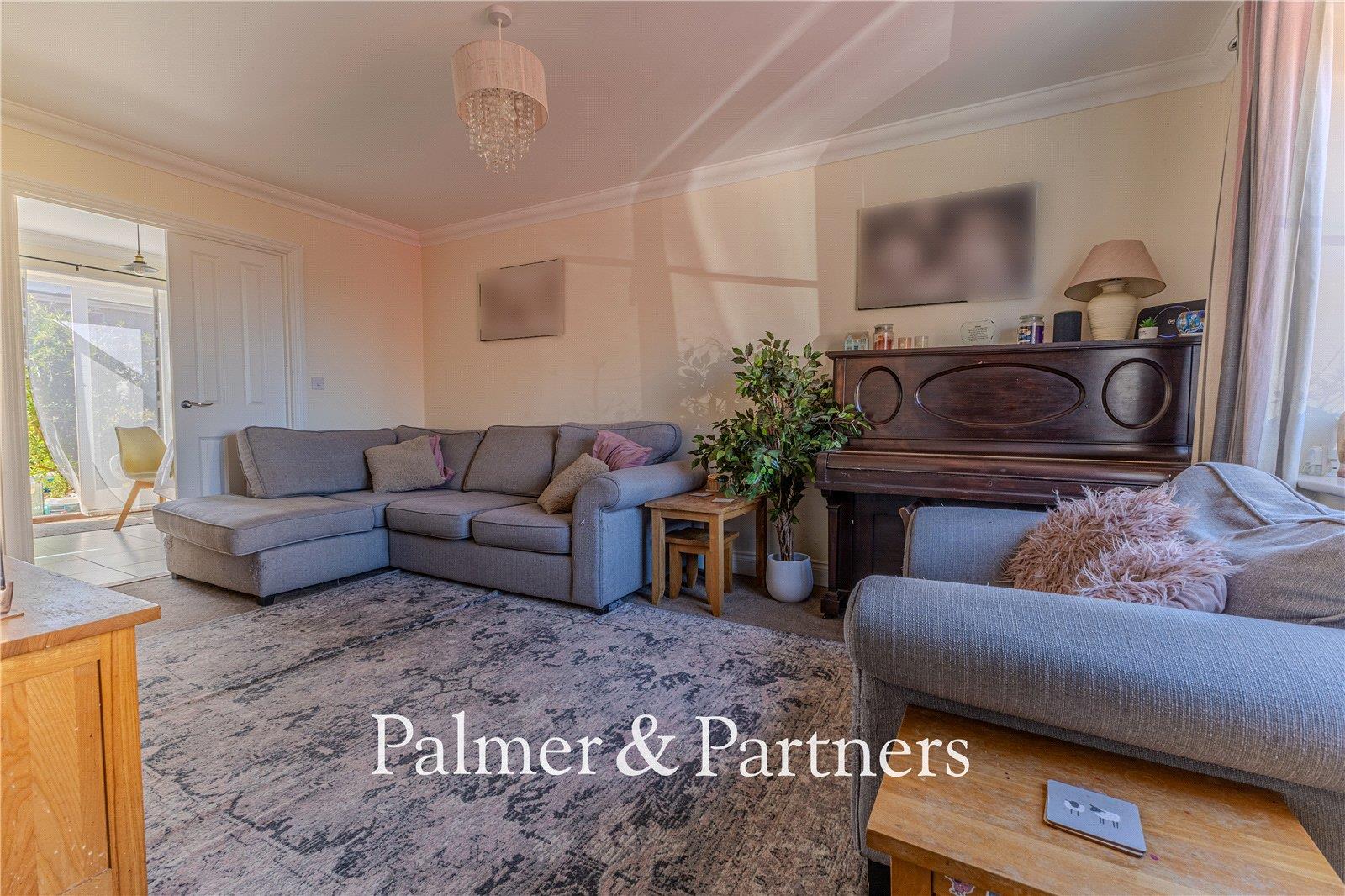 Property Image 0f90f542-df4c-400a-95b4-7498bef87f5f