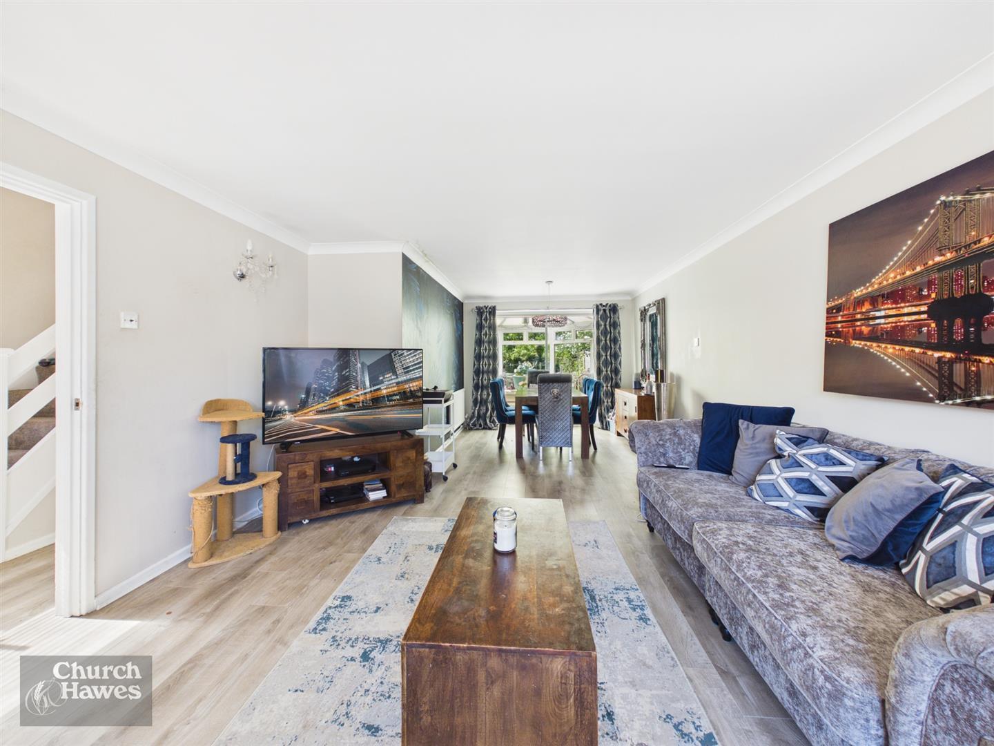 Property Image 0fa09bd9-d4da-49dc-a43a-8105fd9367c9