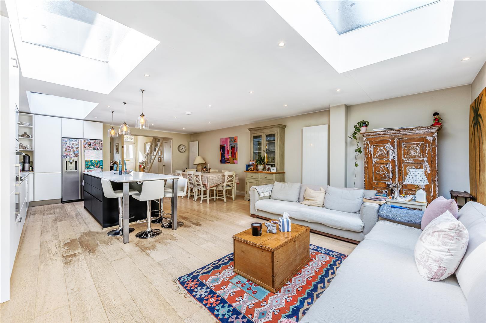 Property Image 0fa1aa11-73ed-43e3-a9ff-36d3cee2e50f