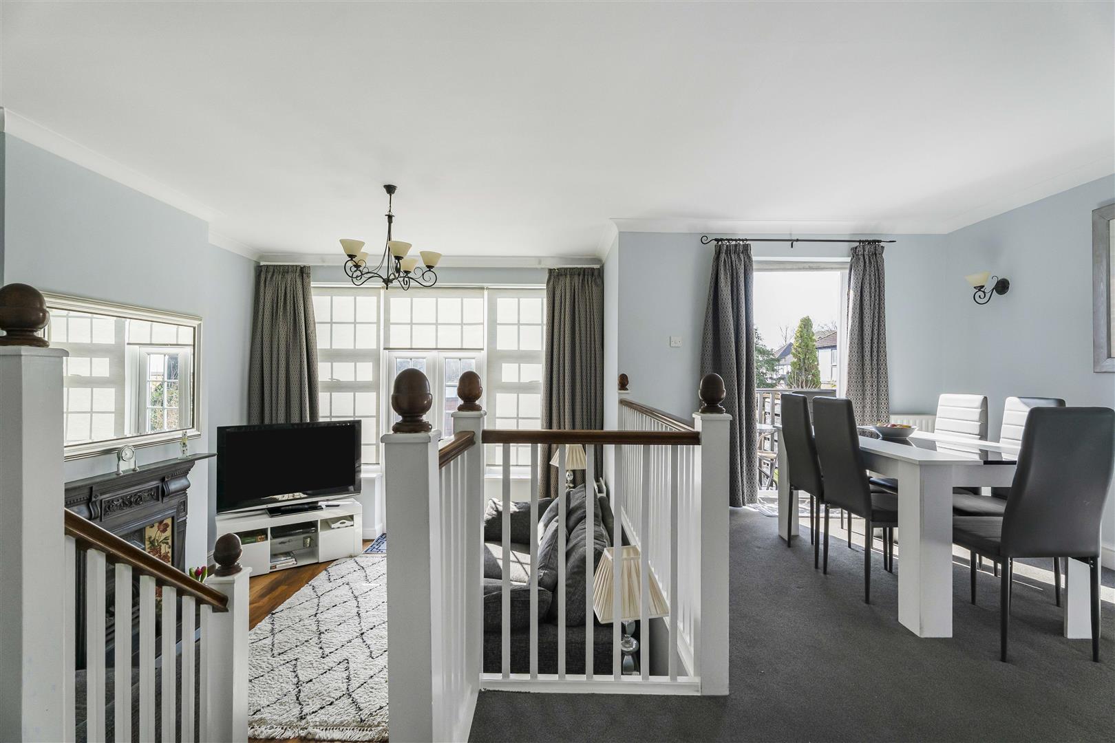 Property Image 0fa537f3-8faf-441a-8817-f0cec4c4fd2f