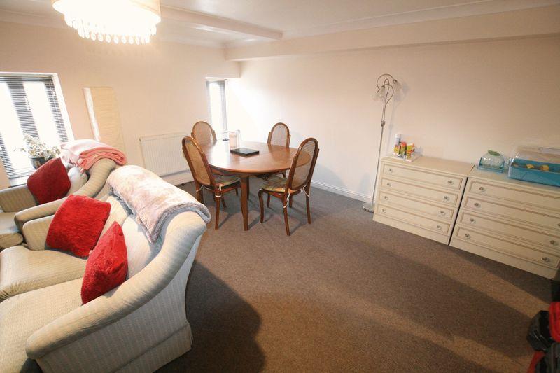 Property Image 0fb65e6f-2913-40fd-9a9e-e0c60b1273b3