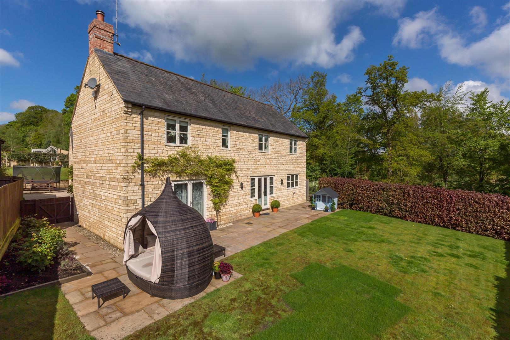 Property Image 0fbbfec8-609d-49d7-aeac-4df183c62404