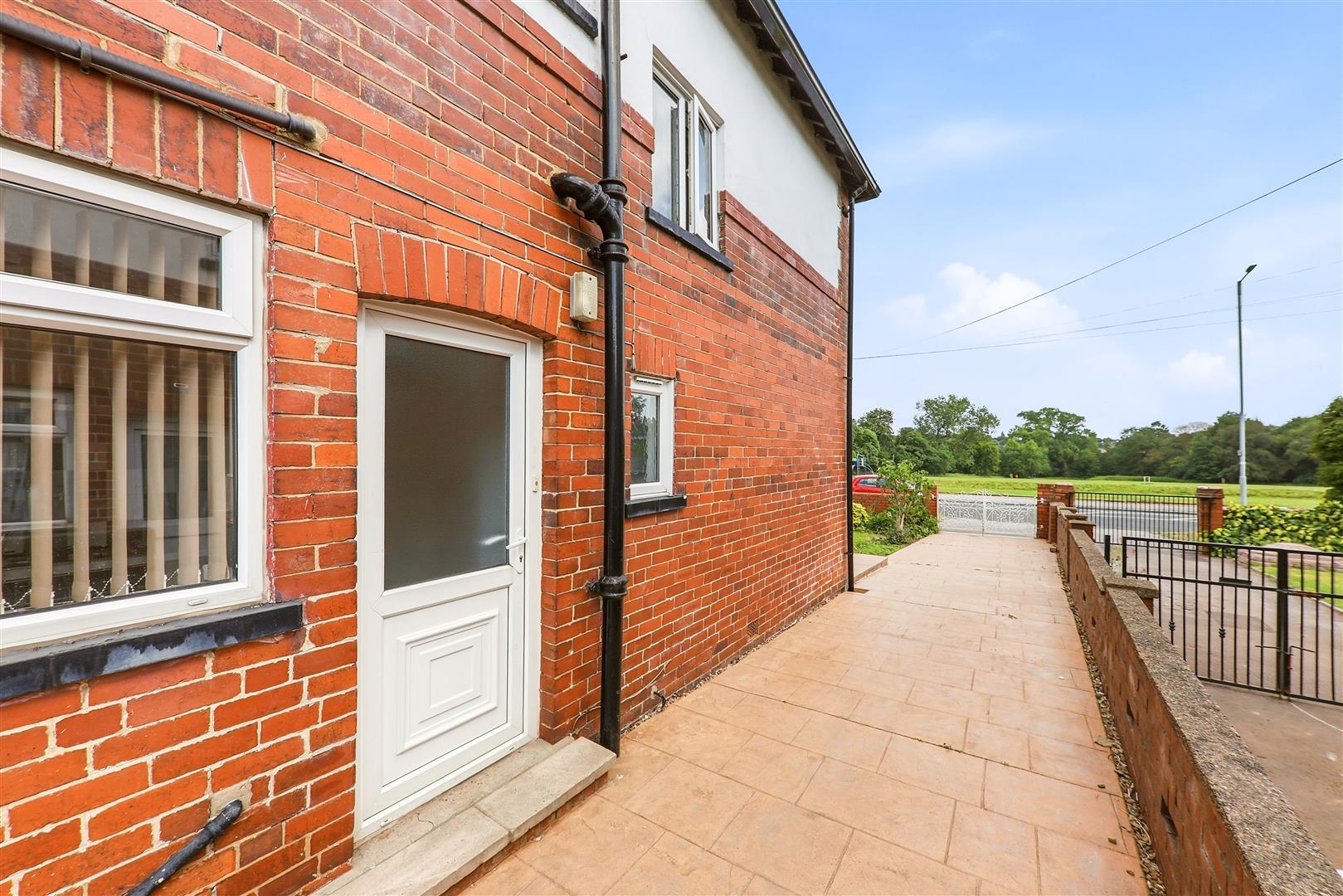 Property Image 0fbfa579-e919-476e-a948-938da5232dcc