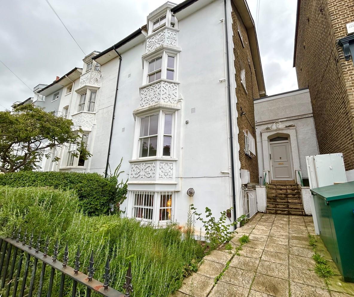 Property Image 0fd10de6-149c-4410-99b6-7a207b78b383