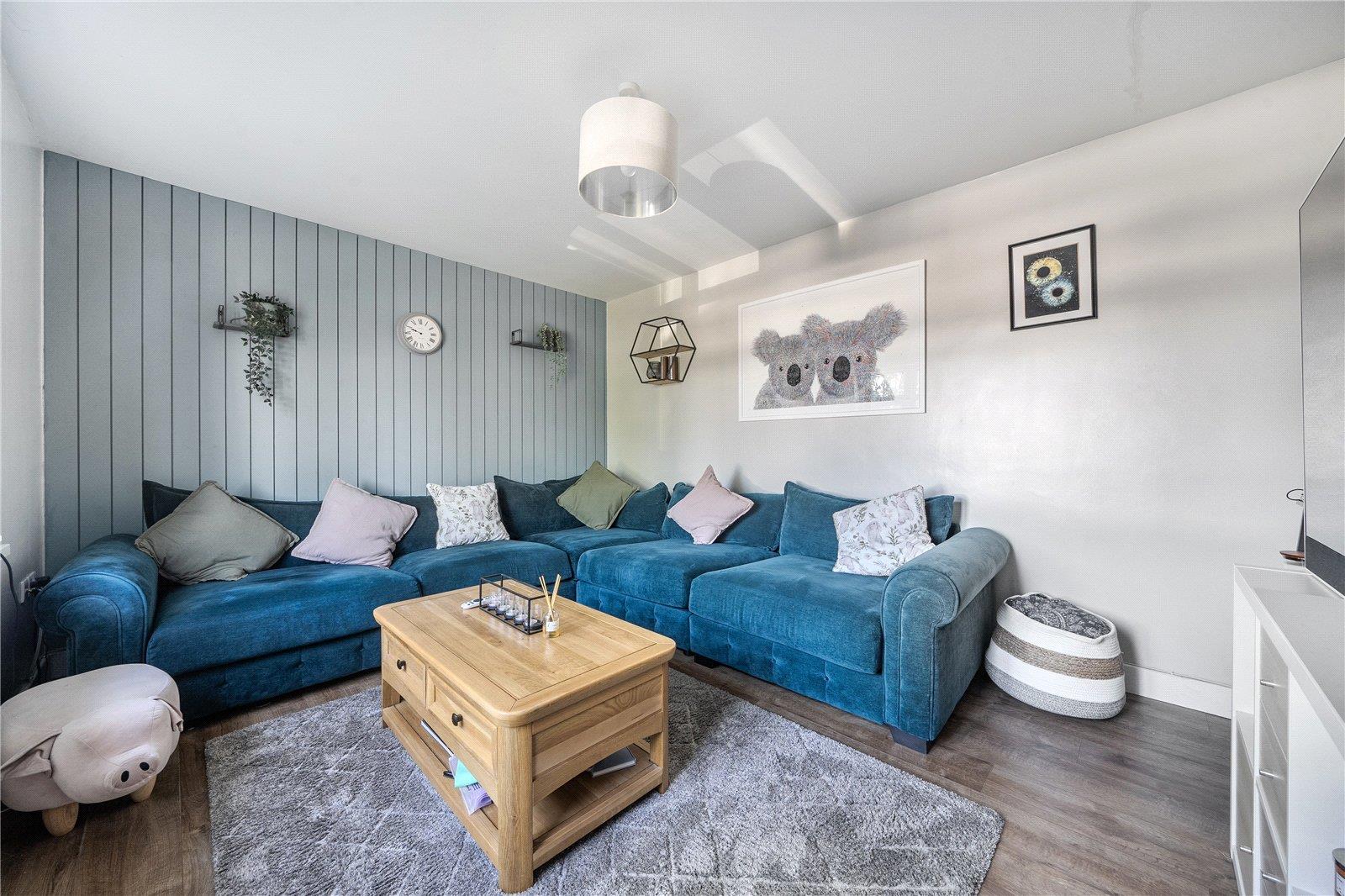 Property Image 0fe2183b-dd75-4739-8736-d12509404a46