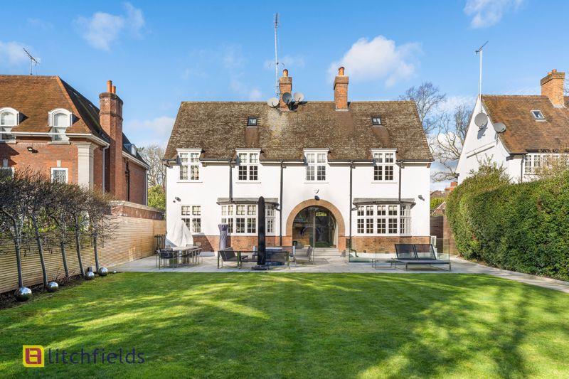 Property Image 0fe52736-e6ff-4056-8351-5909163567ef