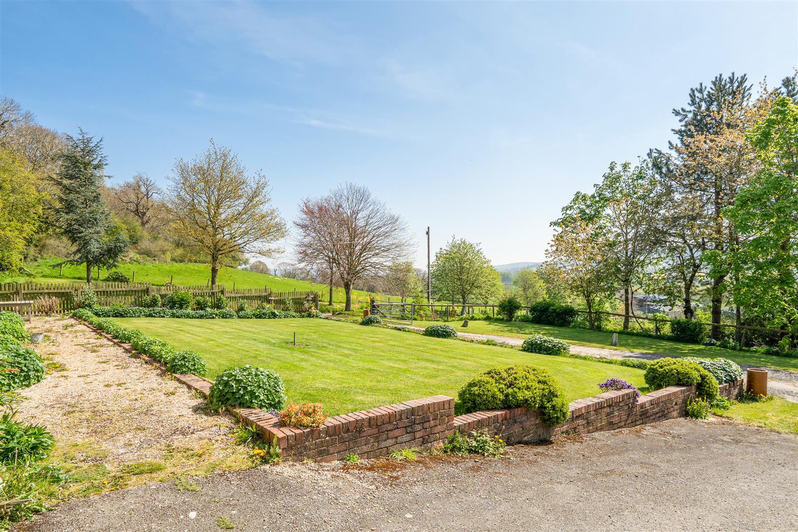 Property Image 0ff47a98-fa62-4ce5-a998-68fef13ea214