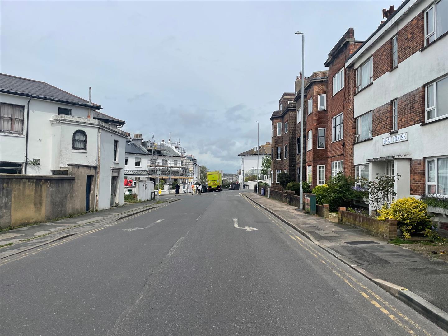 Property Image 0ff61089-e04f-49f0-89d4-b6ec55e7b3cd