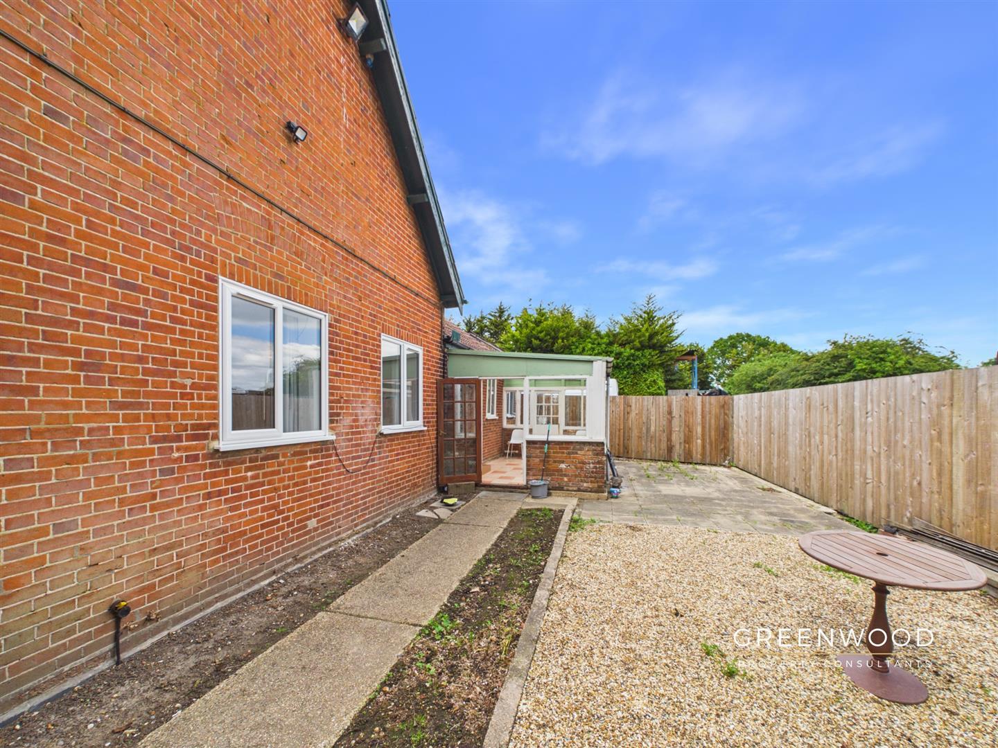 Property Image0ffaac76-e231-46c0-9900-e0a600f41516
