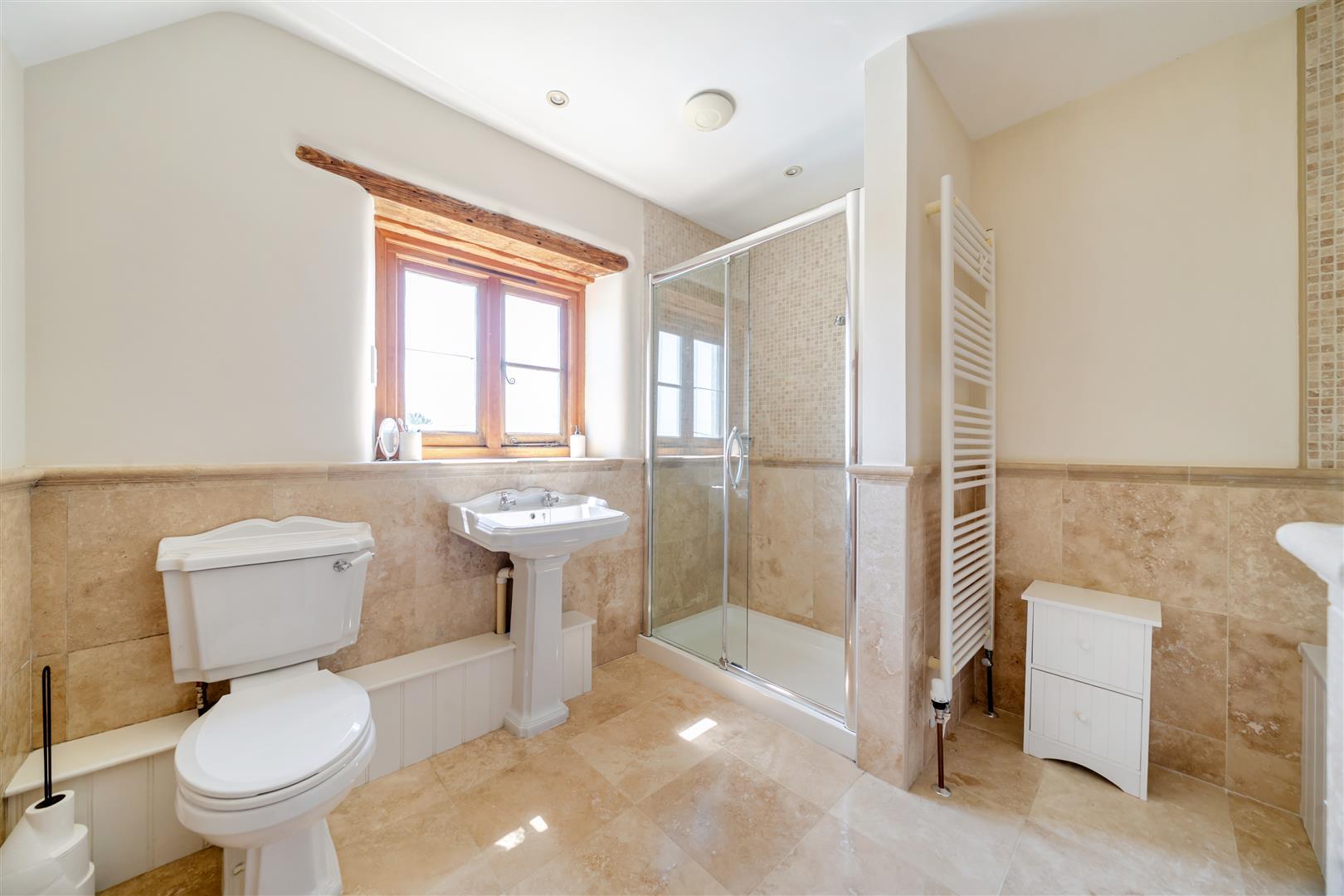 Property Image 1006f306-df6a-489a-9613-37a1c8c5cbcf