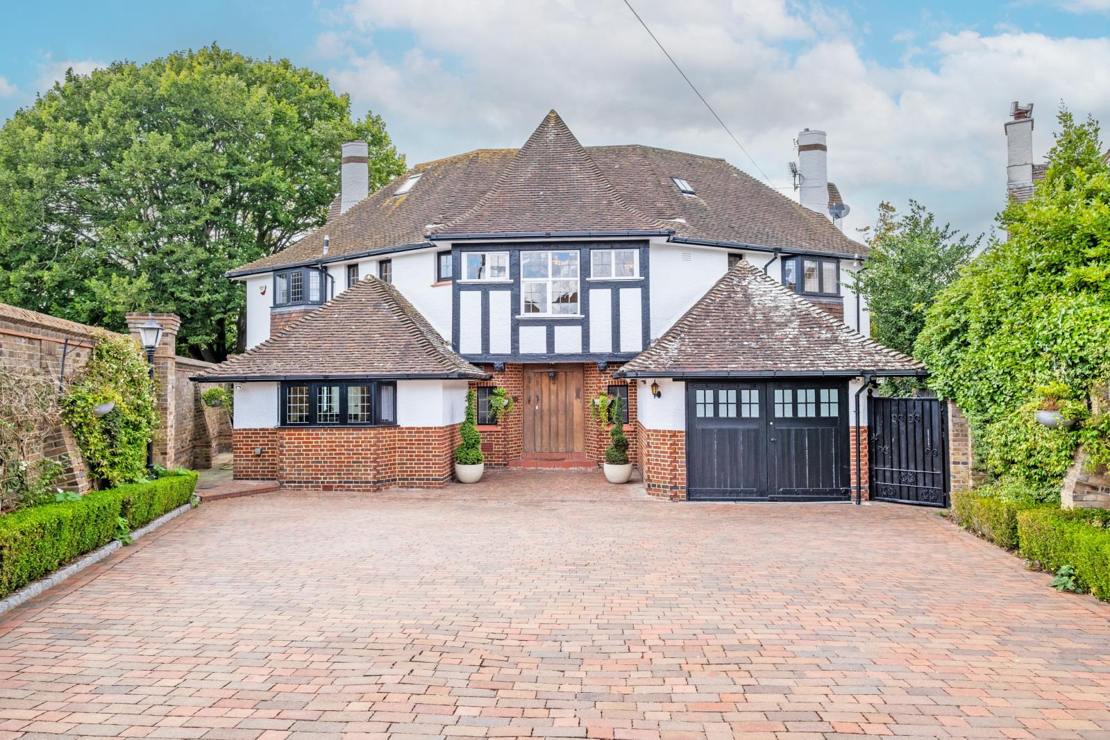 Property Image 100c1cd1-f446-42ce-854e-08d89d6dbe0d