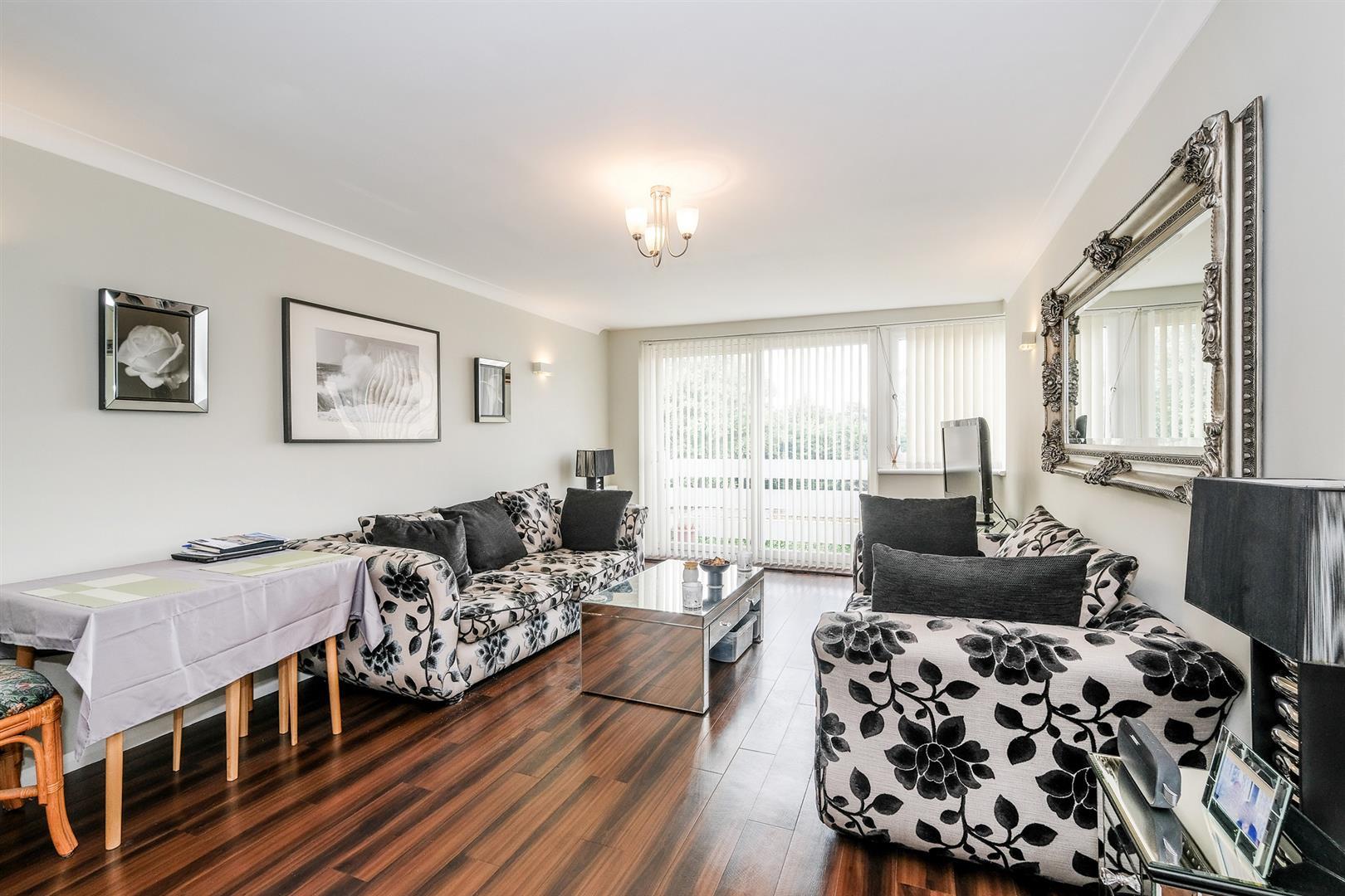 Property Image 100c7bc2-793d-4916-aadd-aa12a8c8478a