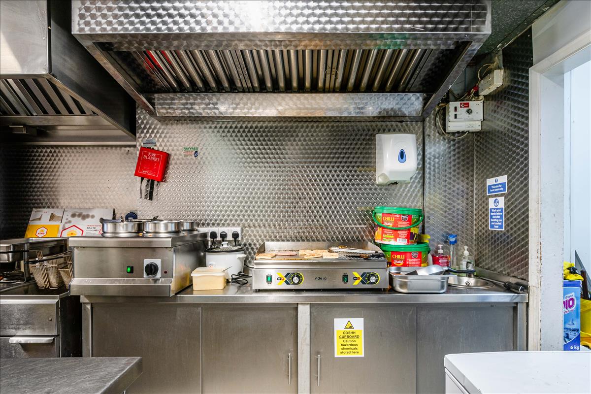Property Image 100df759-cf89-4809-817e-506afa104357