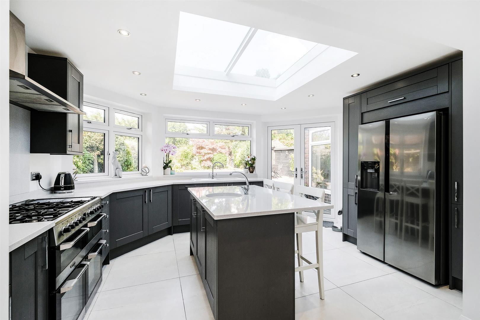 Property Image 10114f0d-f2ae-42bc-ae06-e412843bfd51