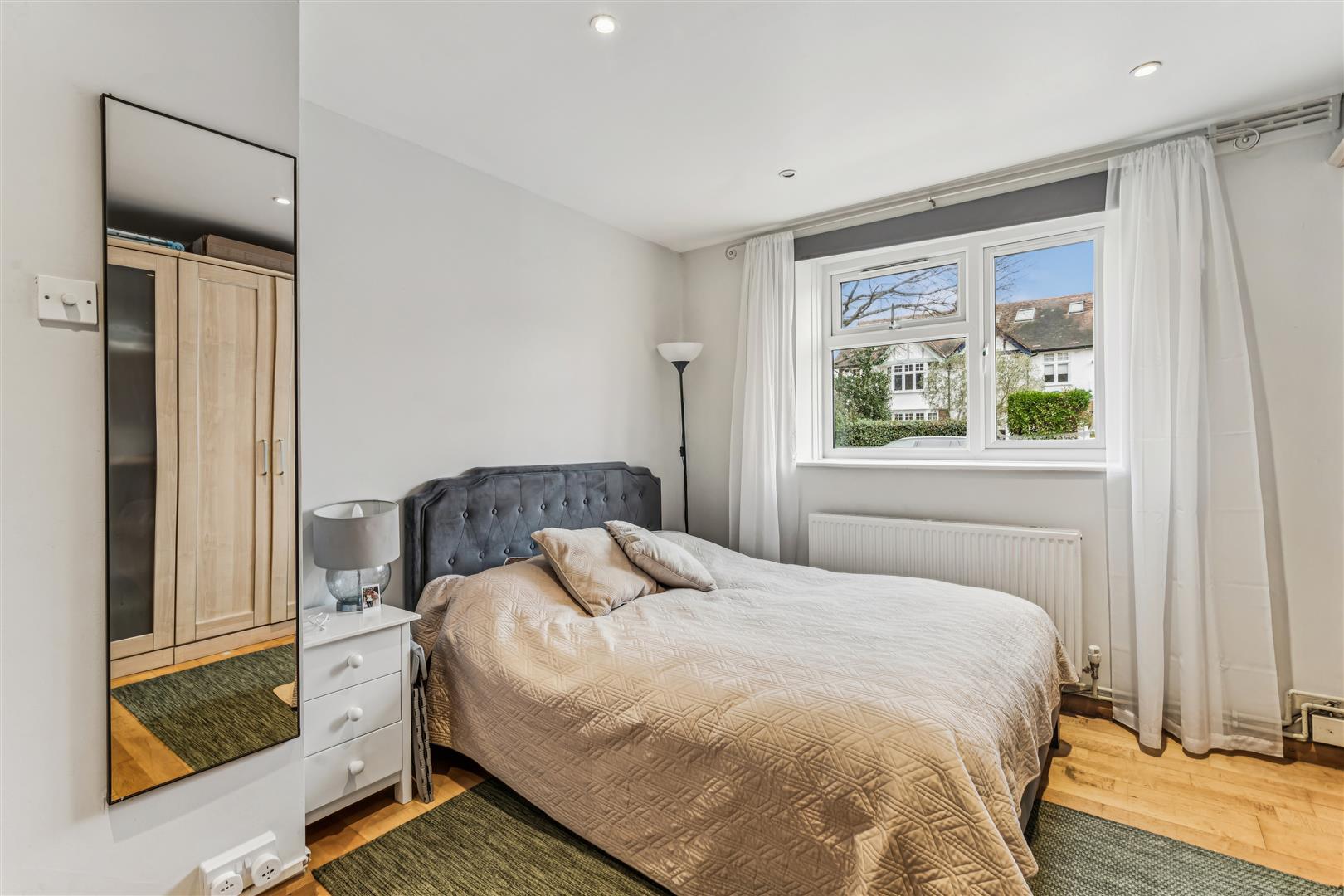 Property Image 101aa480-4f9f-4094-bf89-b3c2a656ec31