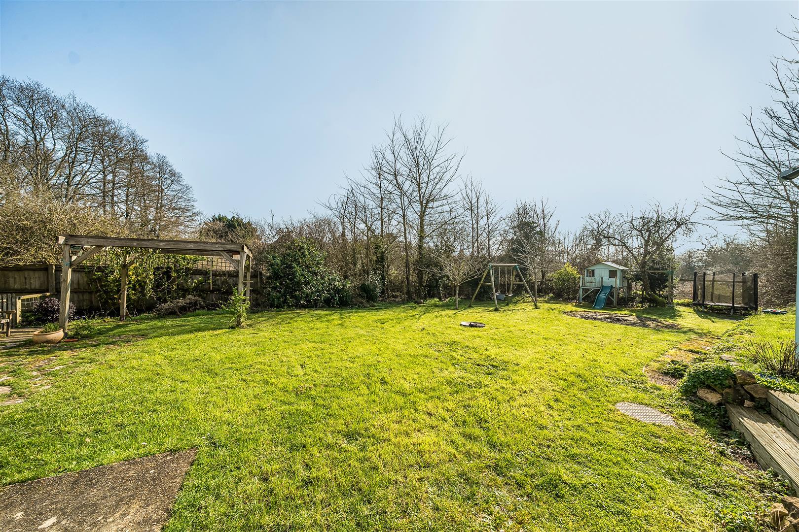 Property Image 101b29af-b18b-41f1-aaac-0aa48c85645e