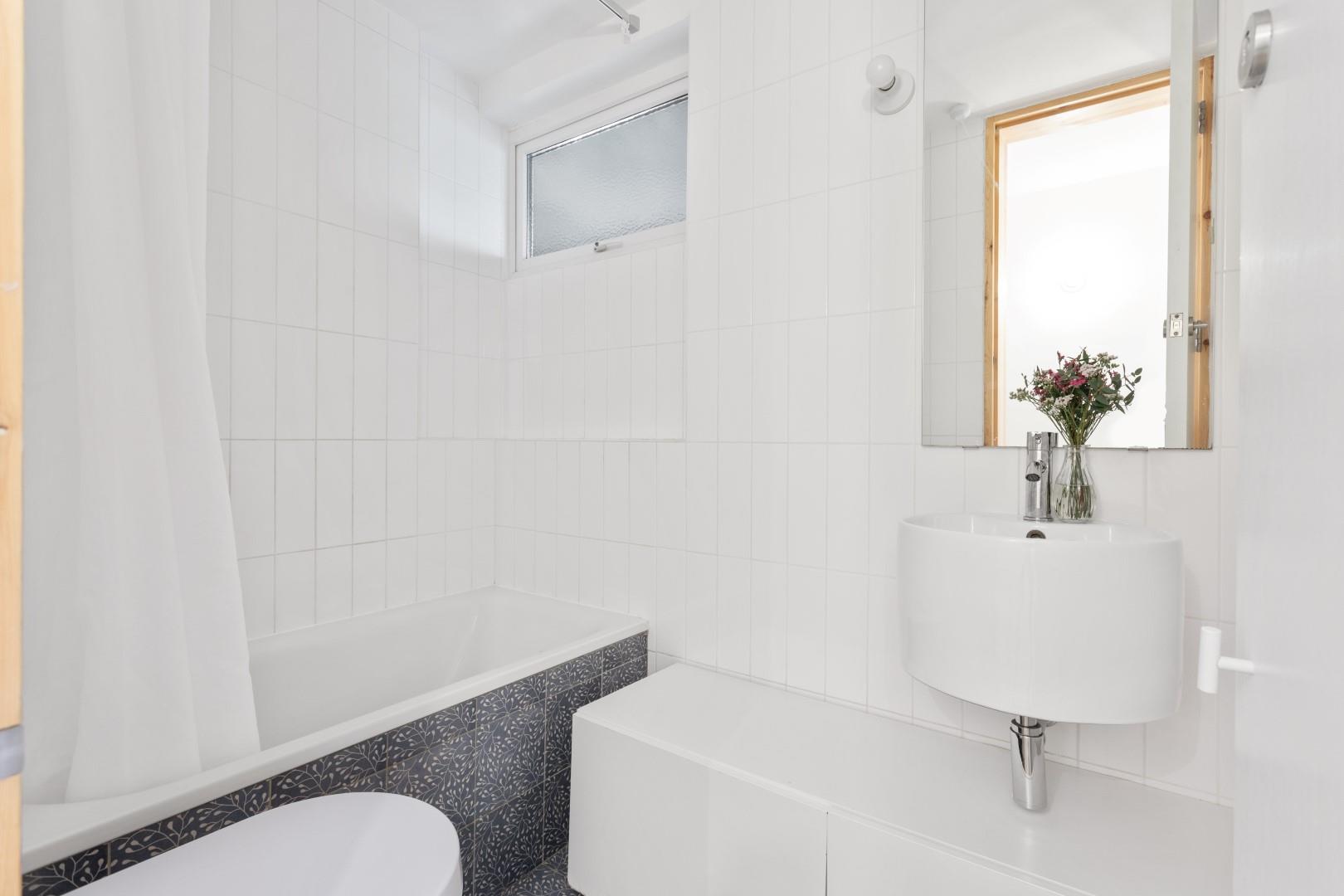 Property Image 102c8532-e608-48bb-9c88-001fe1200971