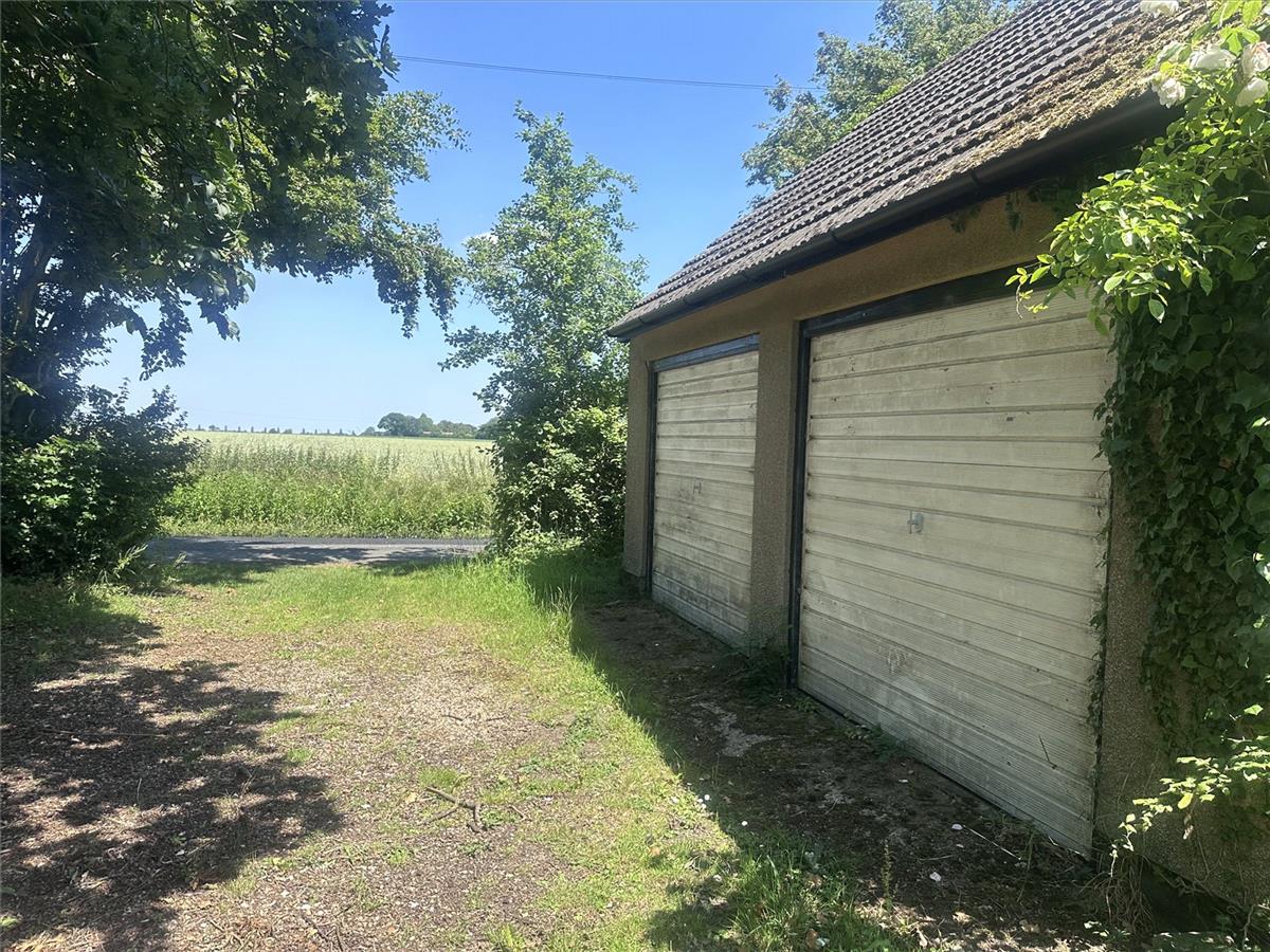 Property Image 102cea48-7a8b-46c8-9ae1-5ea3c428b5bf