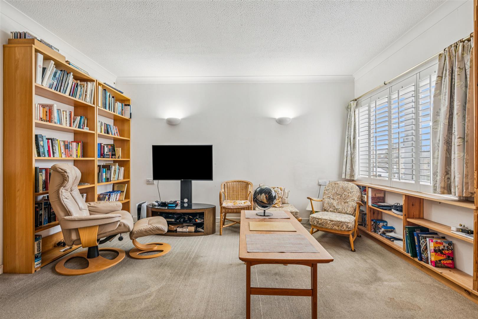 Property Image 1034b8cb-9578-42fe-b4e1-8384e7ee6abf