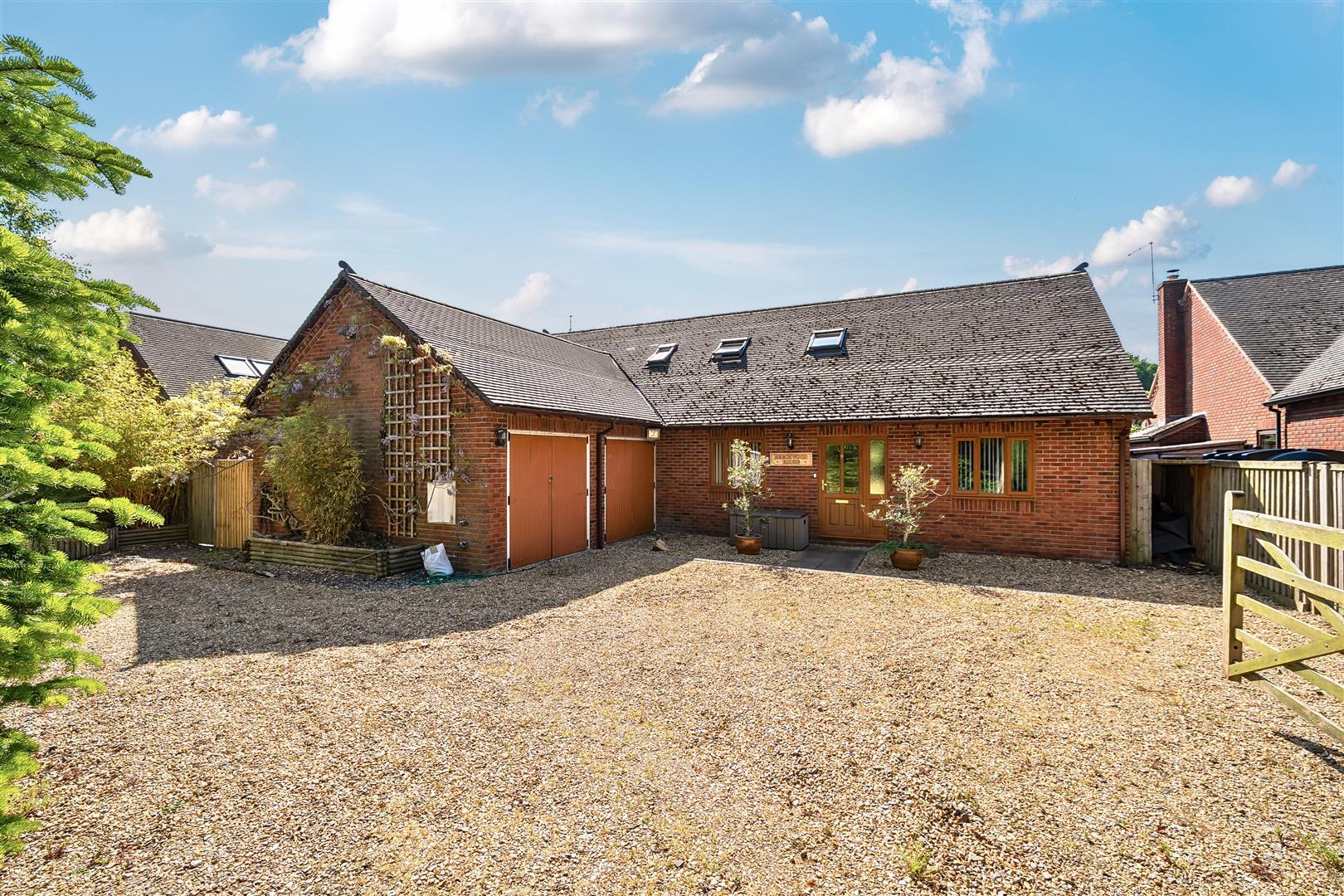 Property Image 103e207d-9074-4f8f-b441-9ea479084360