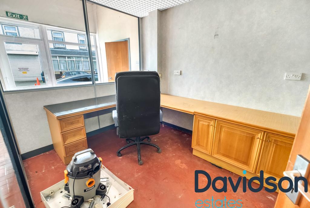 Property Image 103fce5e-f3e0-4c16-8cc9-07d93480772b
