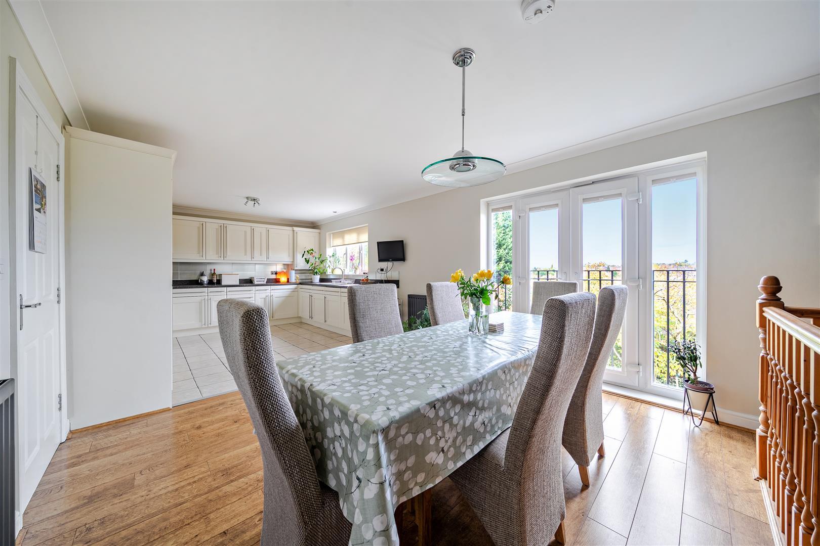 Property Image 104211f9-8e8c-4d1a-a877-73a92579b9bc