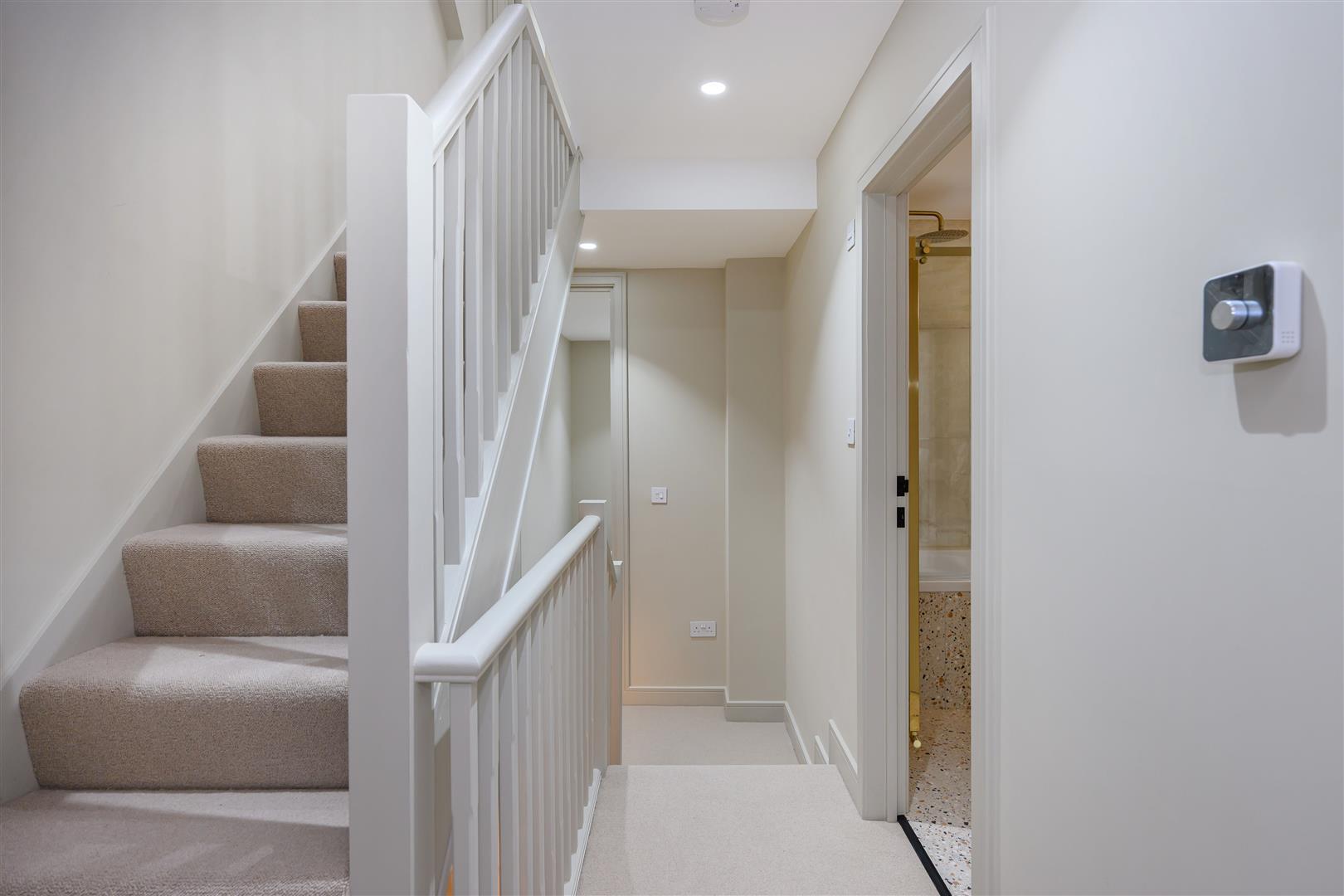 Property Image 10519241-d7cf-42ec-a83b-f4a8a8059fea