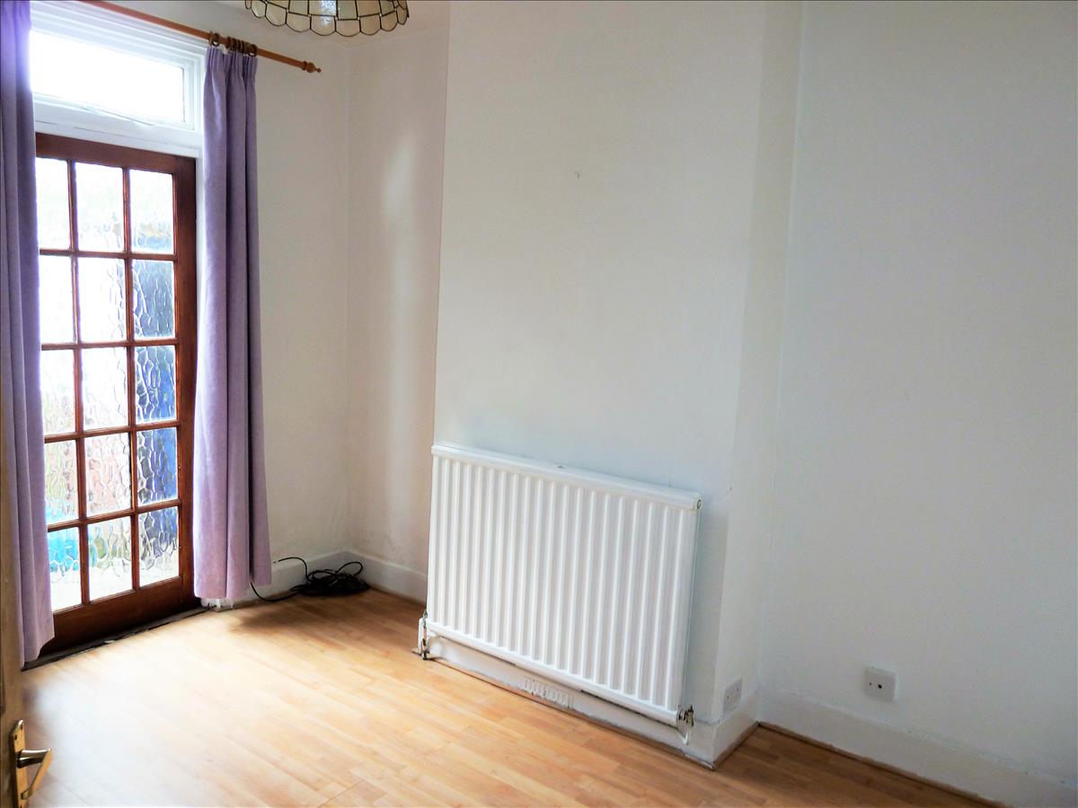 Property Image 1051badf-7bb0-4245-899f-a6cfe94c4d7a