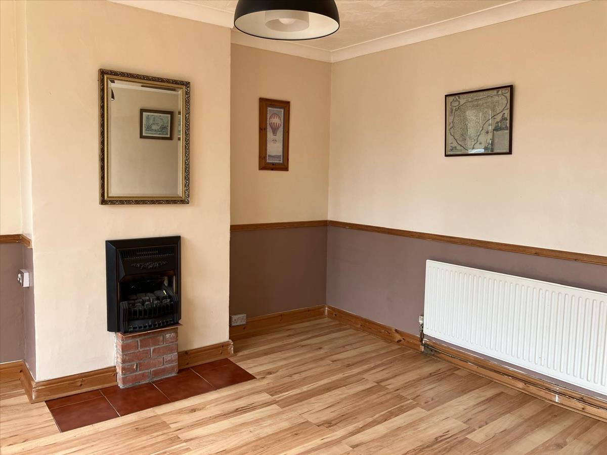Property Image 1054e1de-082e-4b7b-9eba-2d2885119127