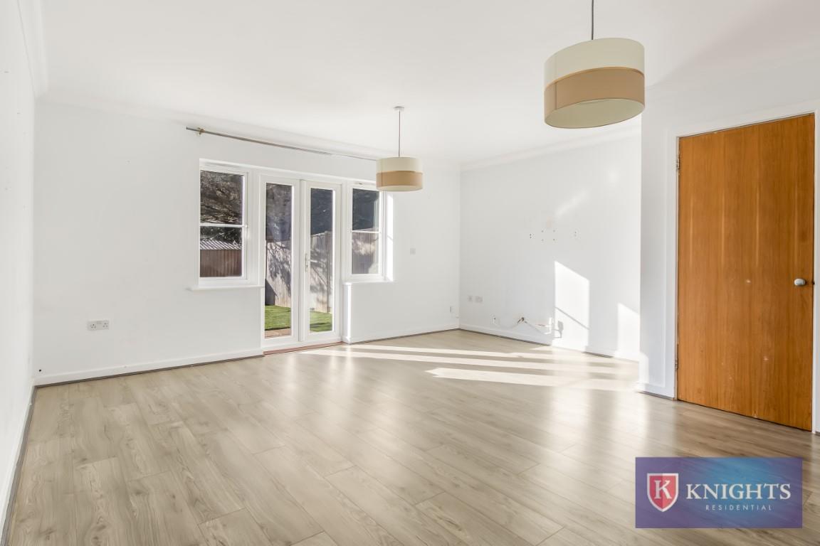 Property Image 1059beb2-0bd9-44e7-9801-05fe0401b3f3