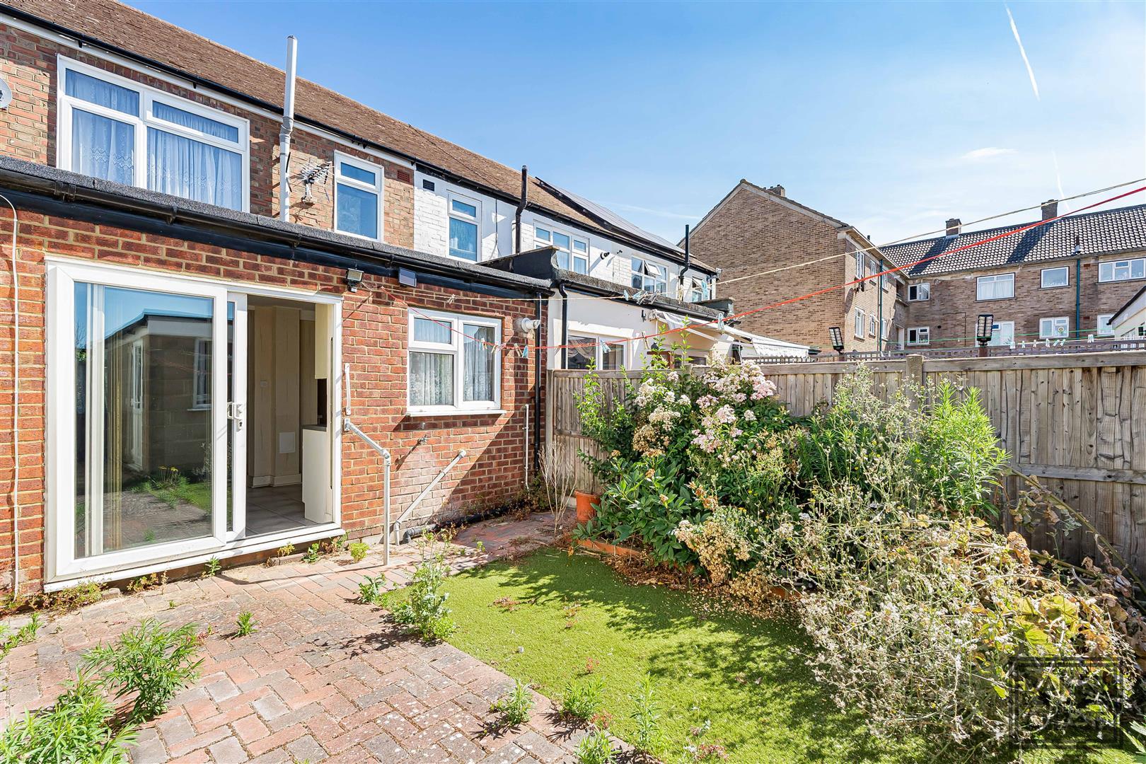 Property Image 106587ad-6579-4936-94be-e1859a17e0a3