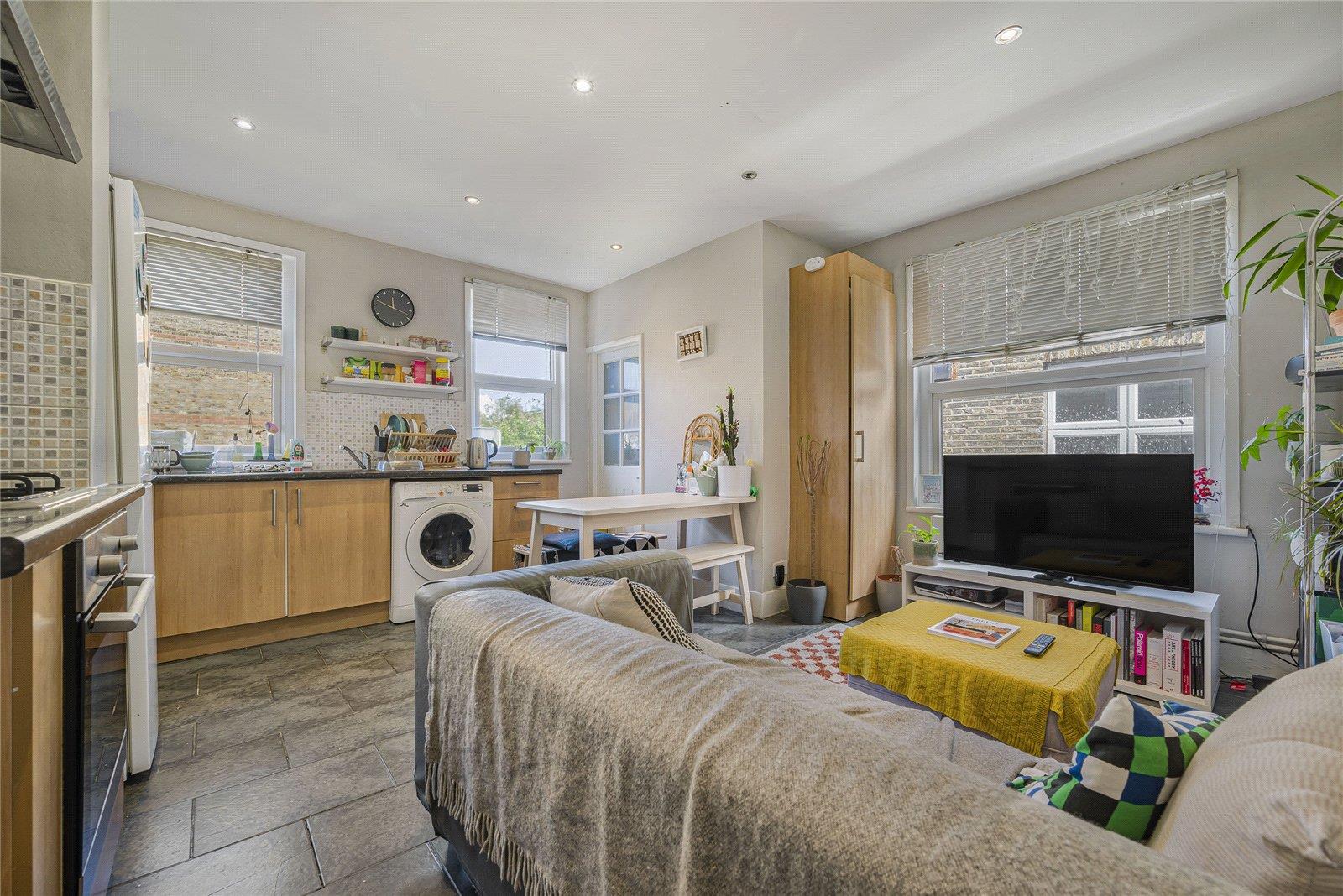 Property Image 106a0395-b3c6-438e-9854-5e82065ff710