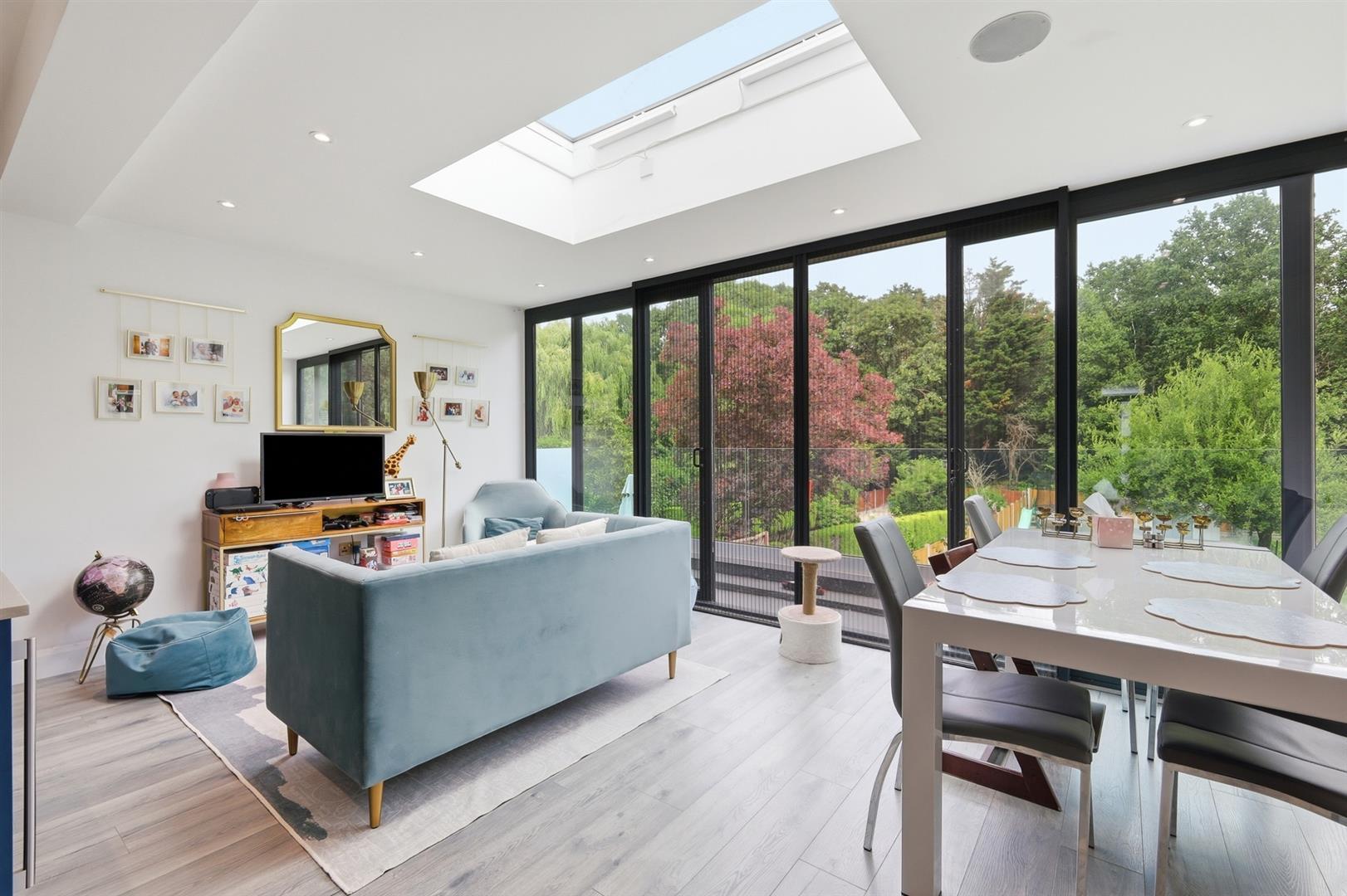Property Image 106adca0-5b4e-4dd0-a49b-b39a5d49949e