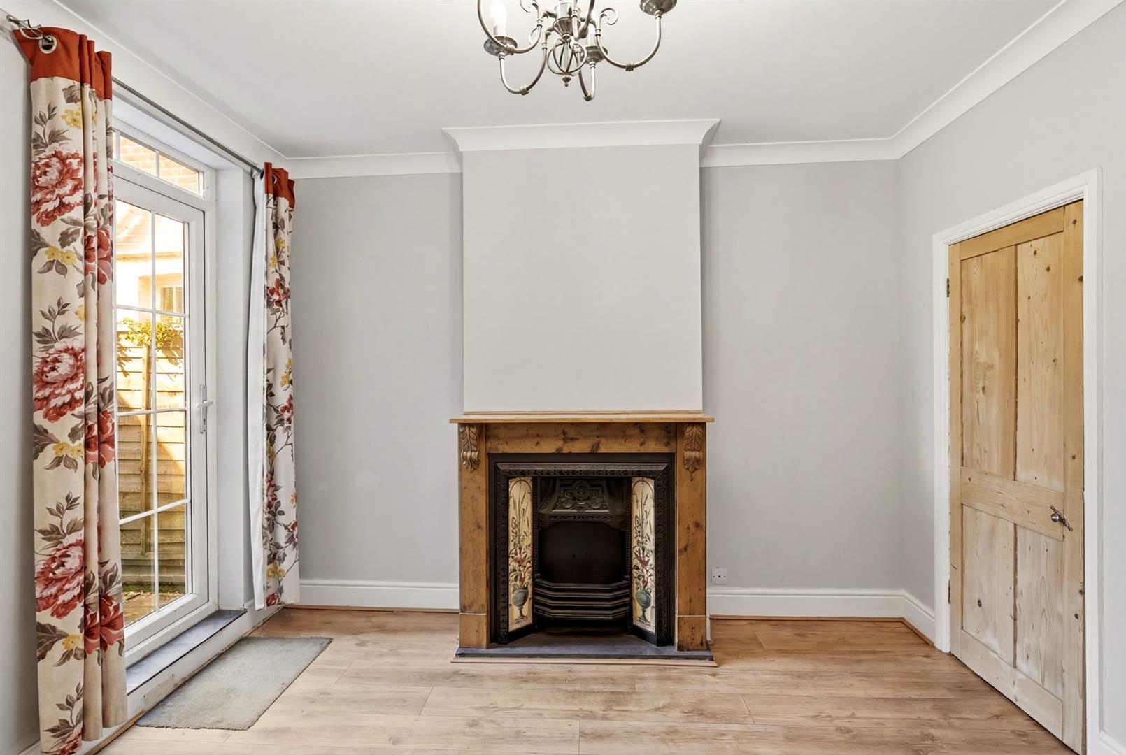 Property Image 106b6f78-3325-435c-80d2-29b3f1065591
