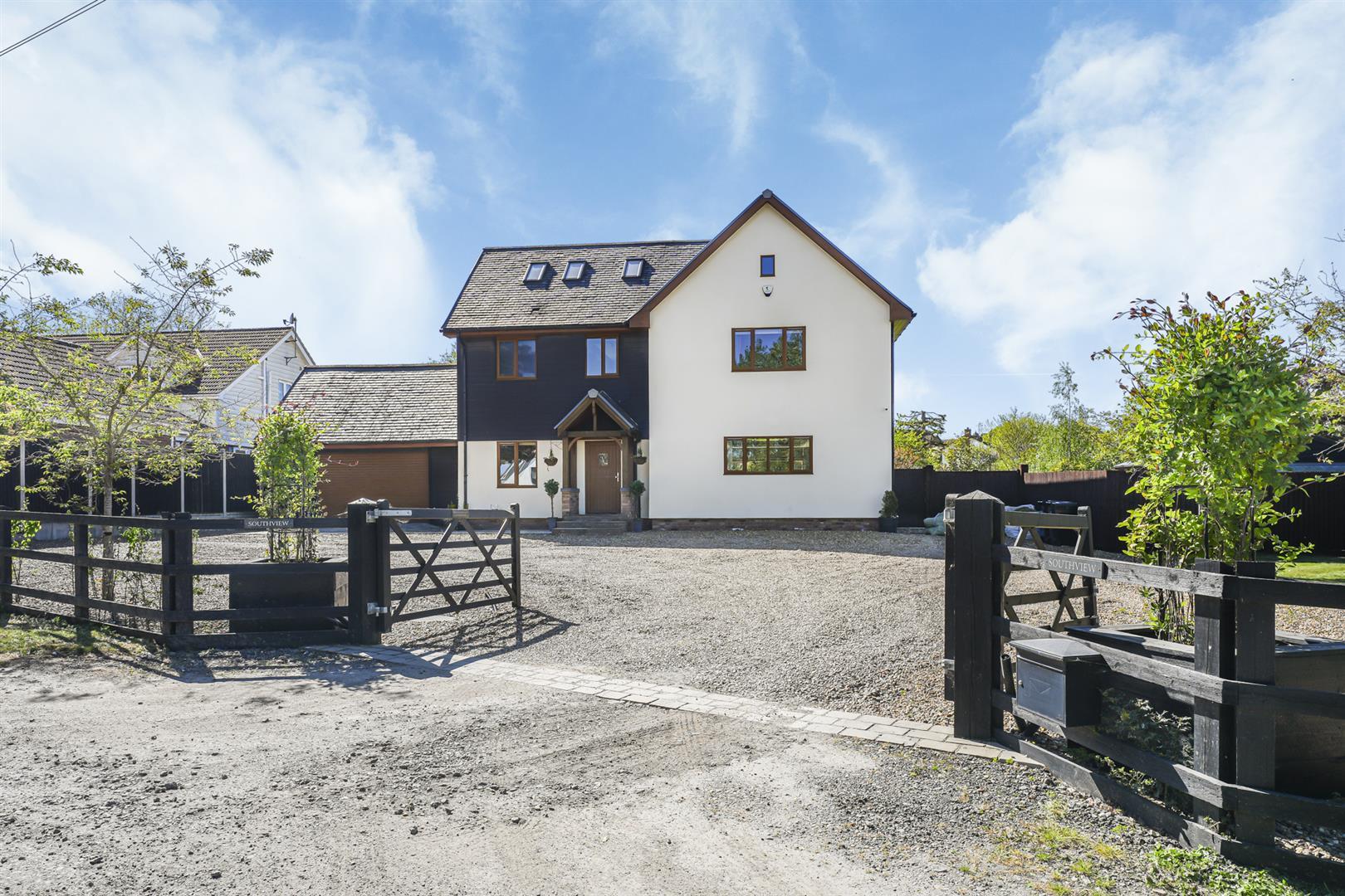 Property Image 106d67fa-1796-4575-8df8-7ff5e25db8dd