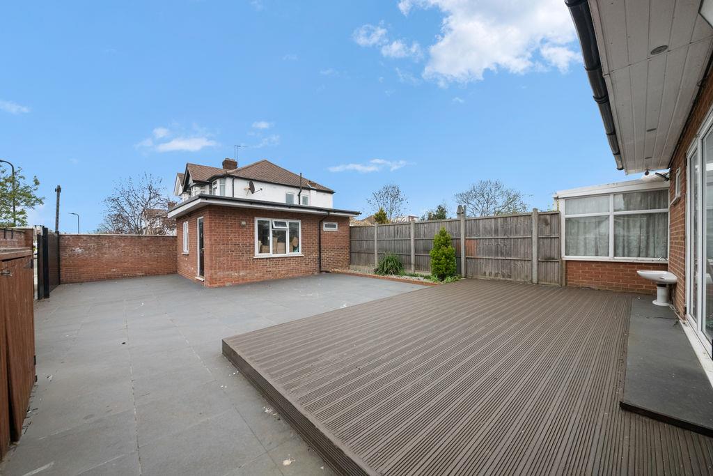 Property Image 106dd3e8-f060-499a-87c3-035f788db22a