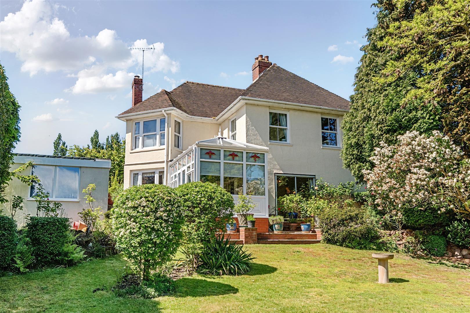 Property Image 107c1750-8186-40a3-b173-b18b0b692d6f