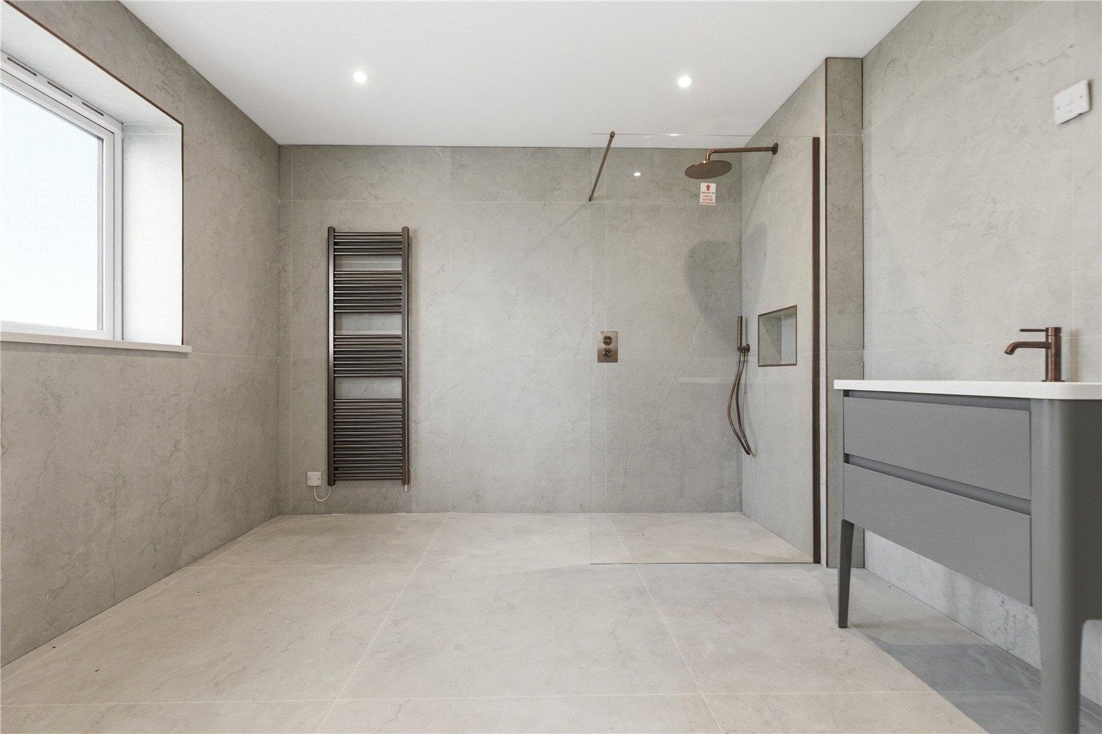Property Image 10984d08-e1d2-46a1-b724-ced4b86a8ddd