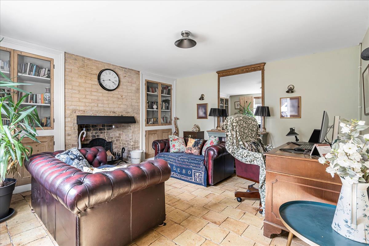 Property Image 1099dc43-d06e-48f2-917d-0bce08b044cf