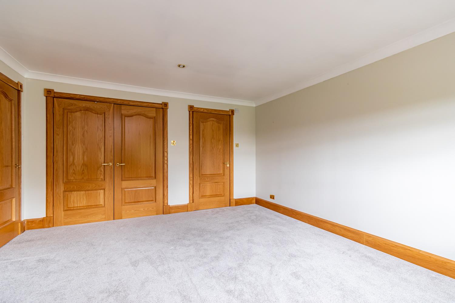 Property Image 109a5400-9be9-4034-961e-5311b5999759