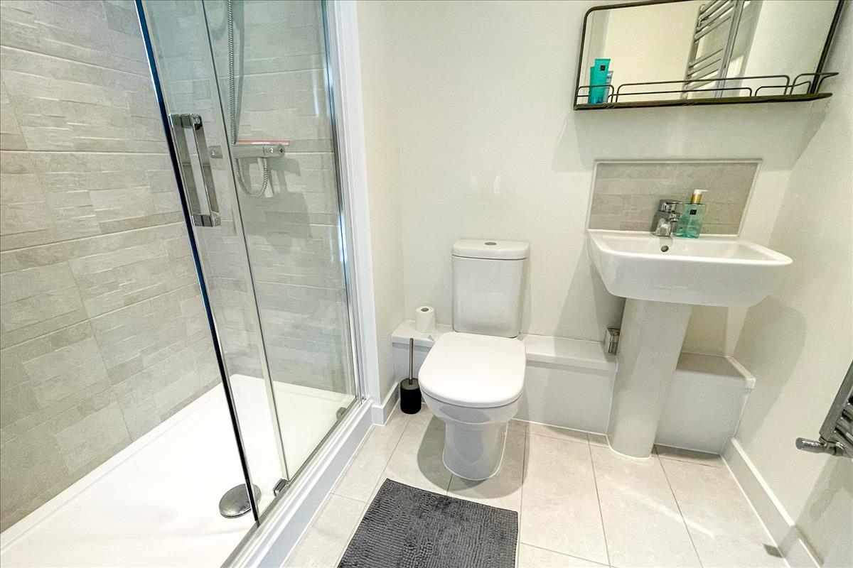 Property Image 10a0333b-c2d5-4949-828e-7f9bfece5558