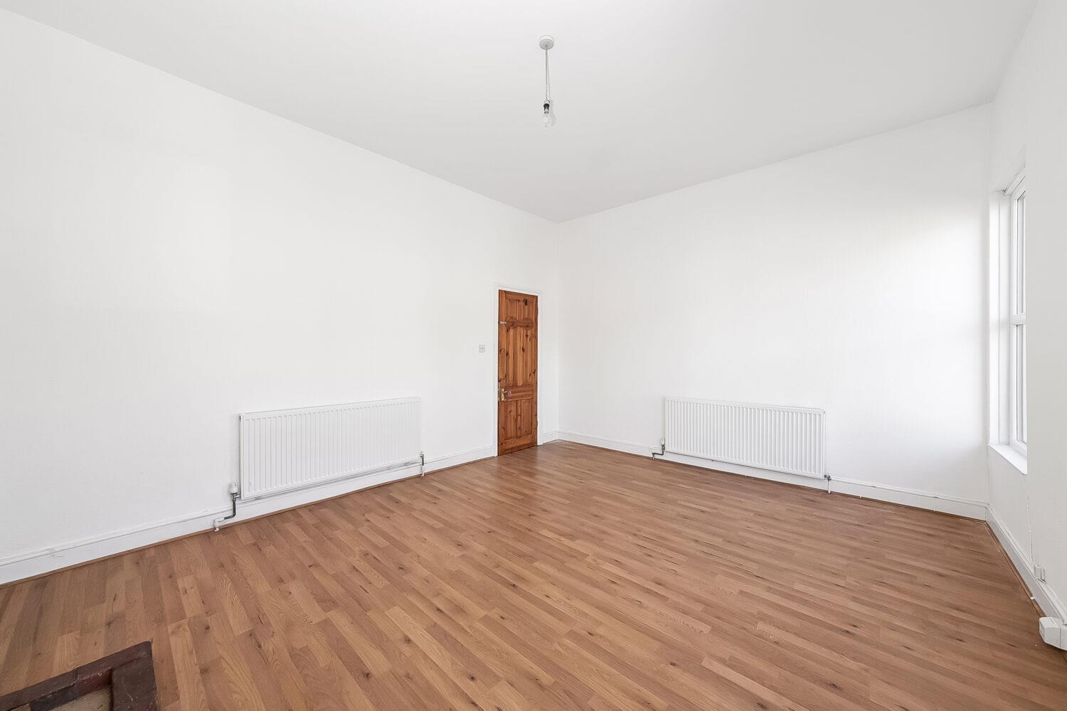 Property Image 10a27da9-20b5-48c5-8852-11fe700f5057